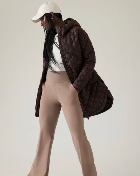 Dark brown quilted coat for autumns from
Athleta

#LTKSeasonal #LTKFind #LTKmidsize
