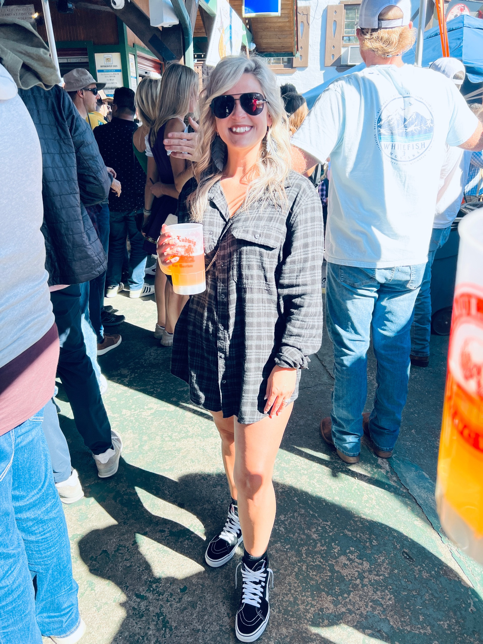 who doesn’t love a good oversized flannel?!? Walmart mens flannel for the win!! wearing an XL and it was definitely a good option for the oversized look. && it is sooooo soft and under $12!! 

And look how cute it is paired with my favorite sneaker - high top vans! 🖤🤍

#LTKshoecrush #LTKstyletip