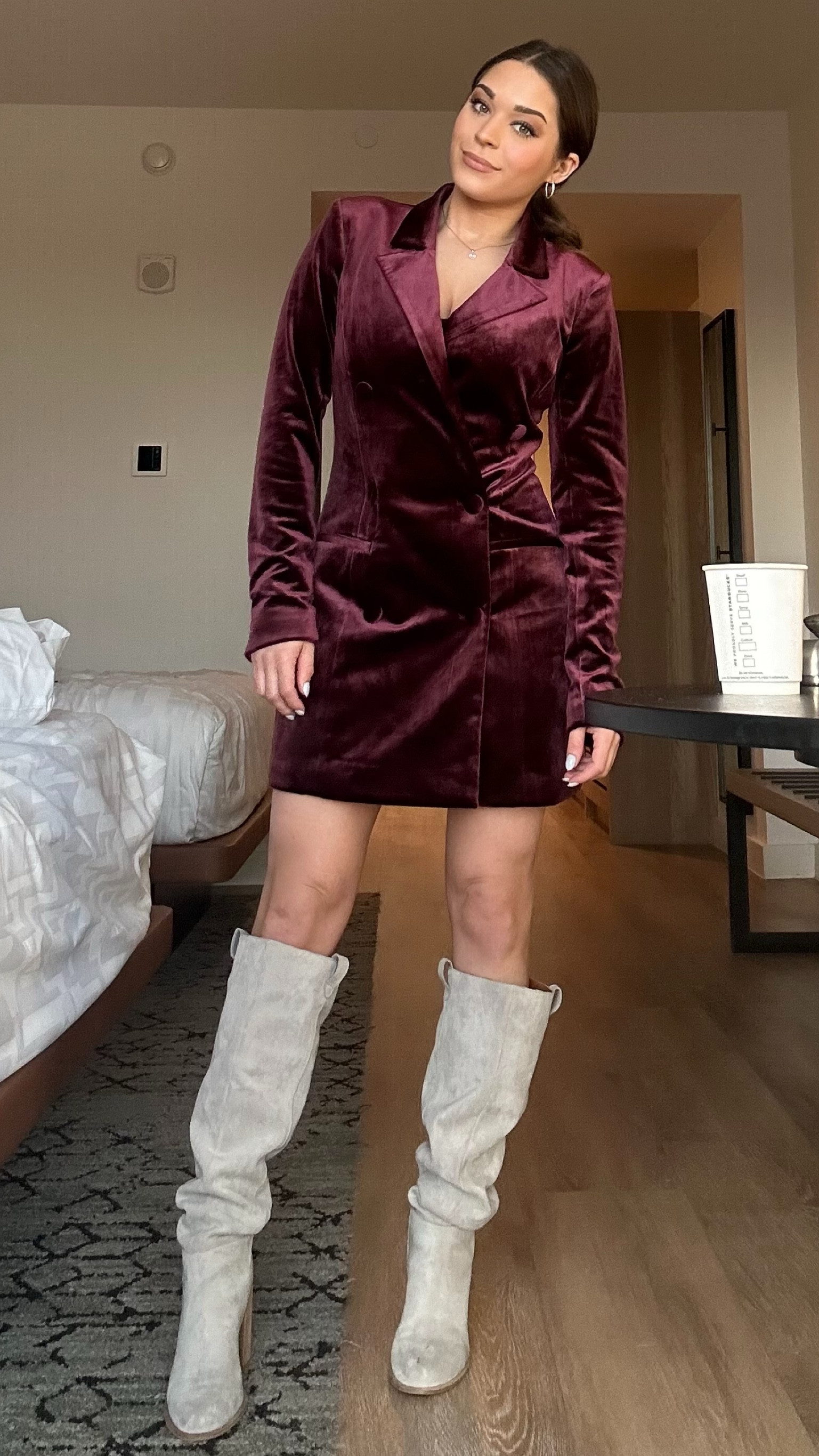 Shop sales similar to my work fit of the day! 

Wearing an XS in the blazer dress!

#LTKWorkwear #LTKSaleAlert #LTKBeauty