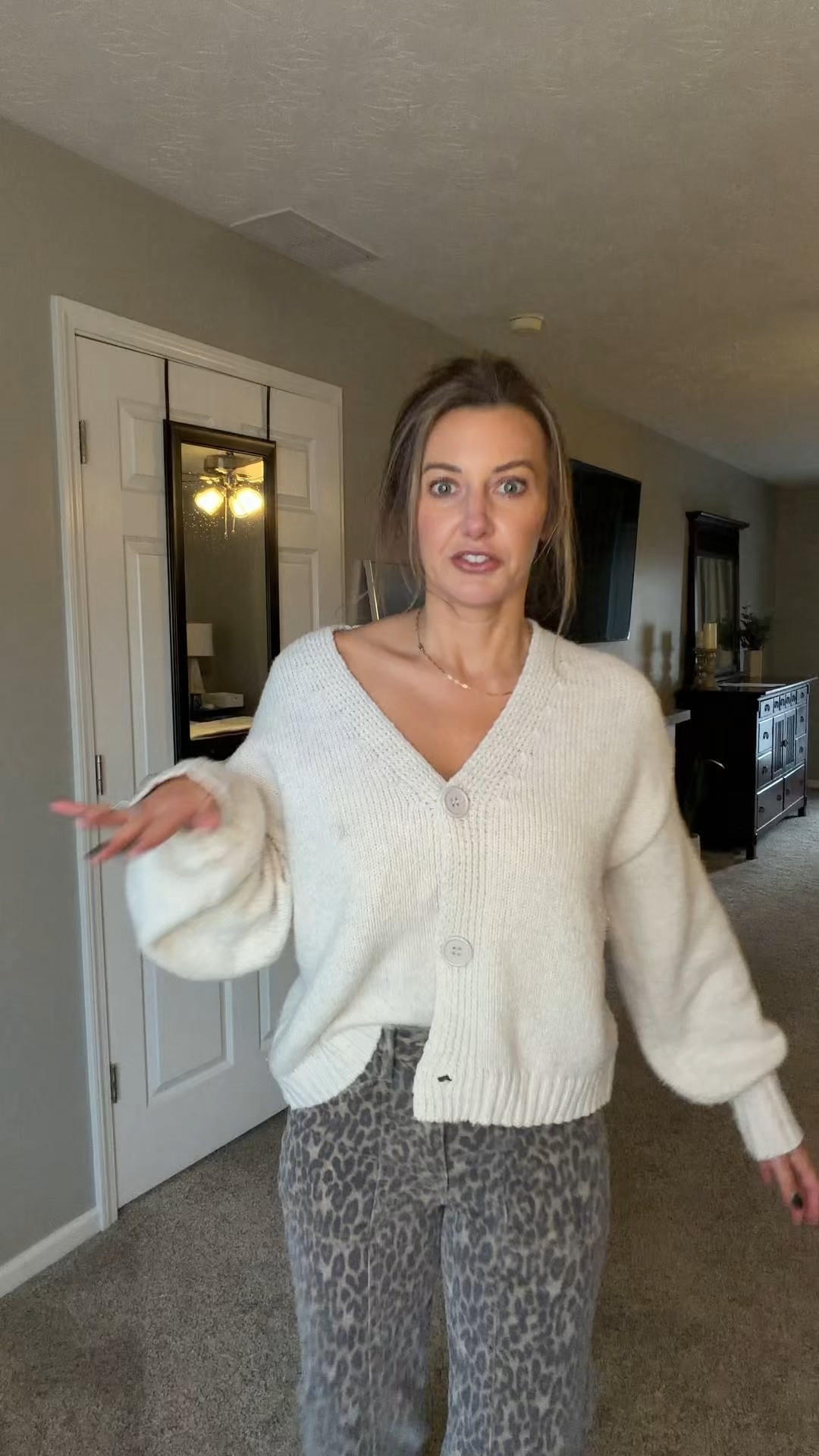 Soft, cozy, and easy to layer for everyday wear. Perfect for work, lounging, or casual outfits when you want comfort and effortless style.

#LTKFindsUnder50 #LTKgrwm #LTKootd