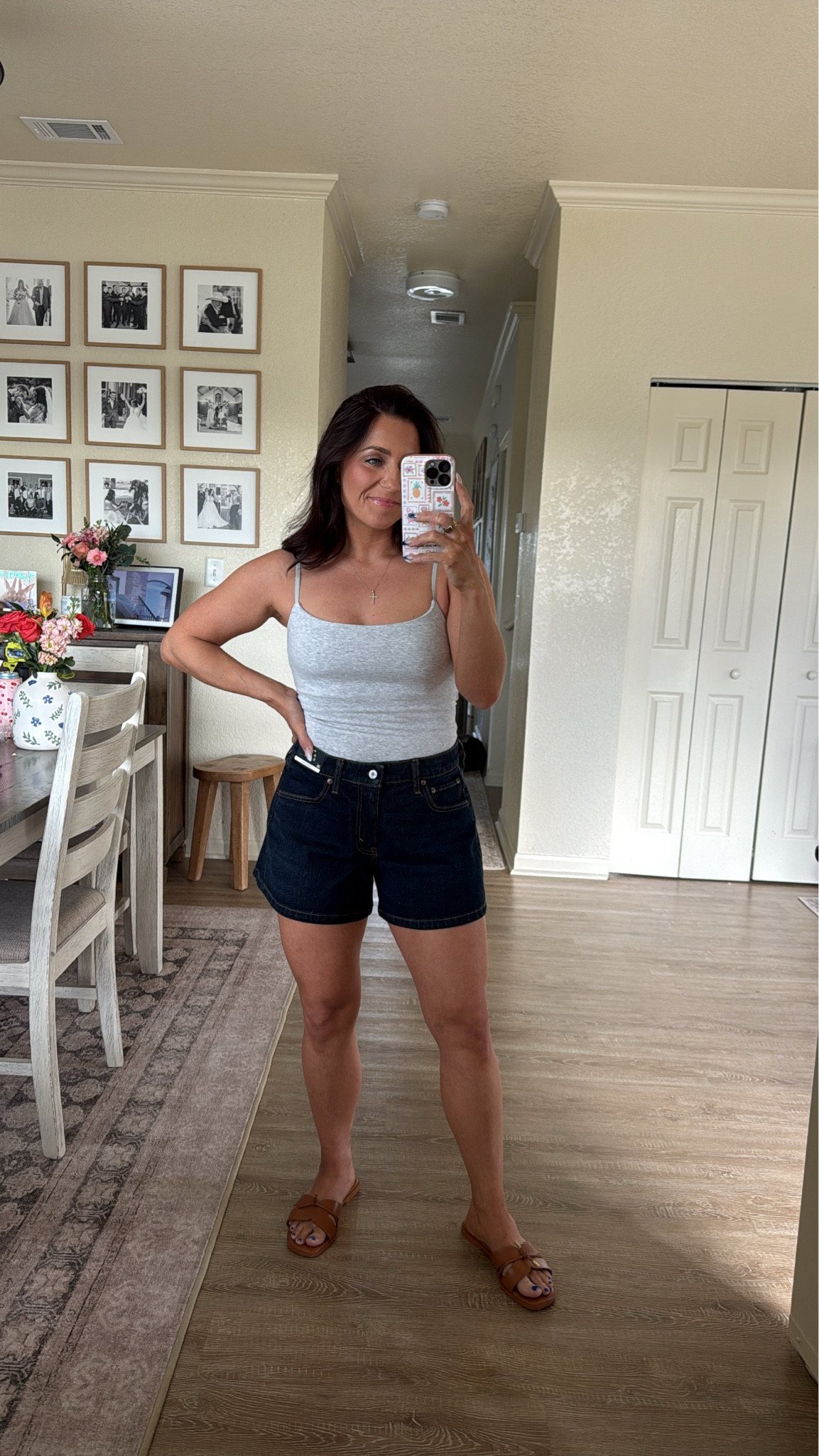 Everyday staples that you can mix, match, and wear on repeat!  

Use my code HEATHERD10 for loopy cases. 

AbercrombieFinds
CasualOOTD
EverydayStyle 

 

#LTKdayinmylife #LTKootd #LTKSeasonal