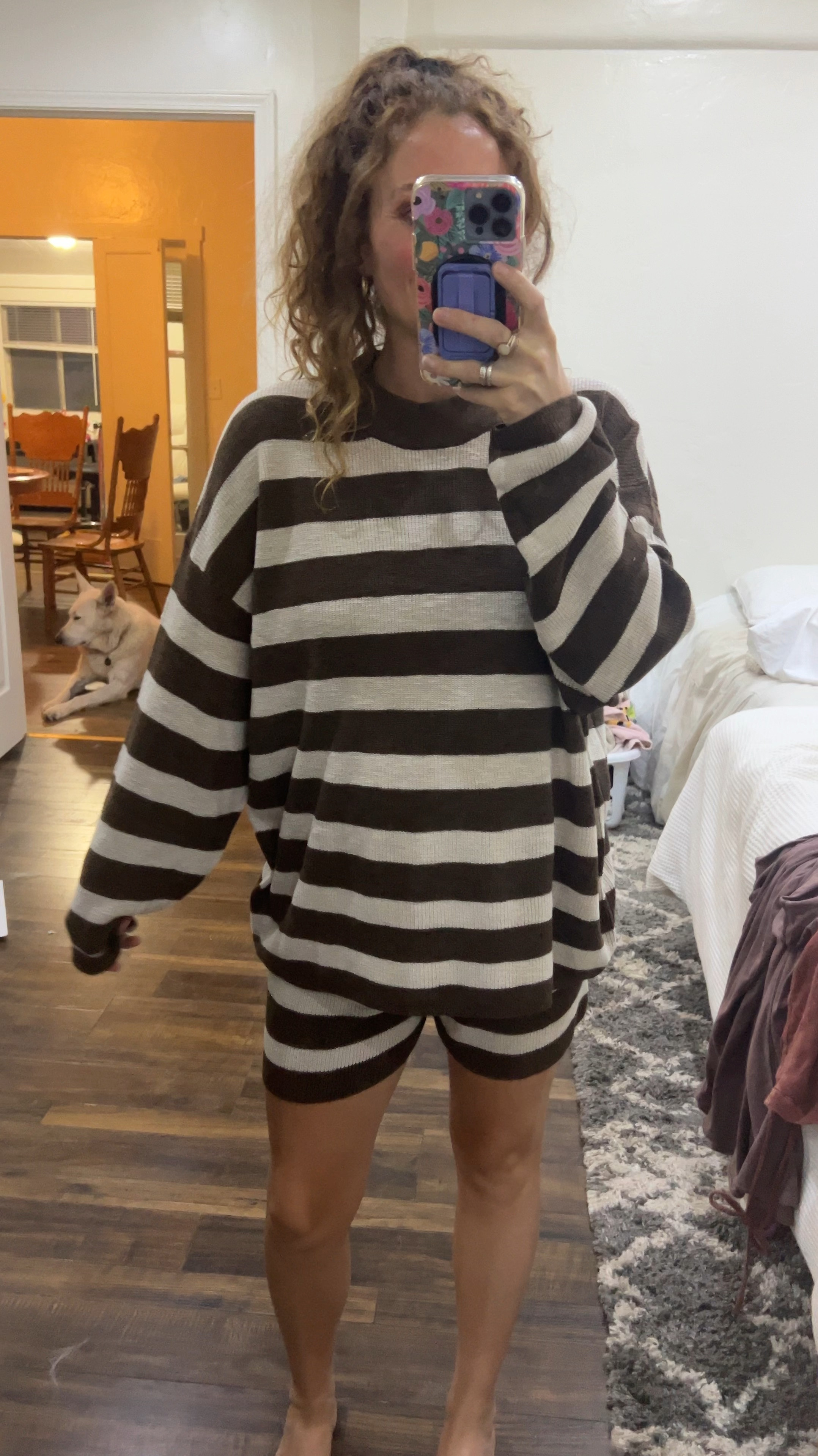 Loving this brown stripe set 