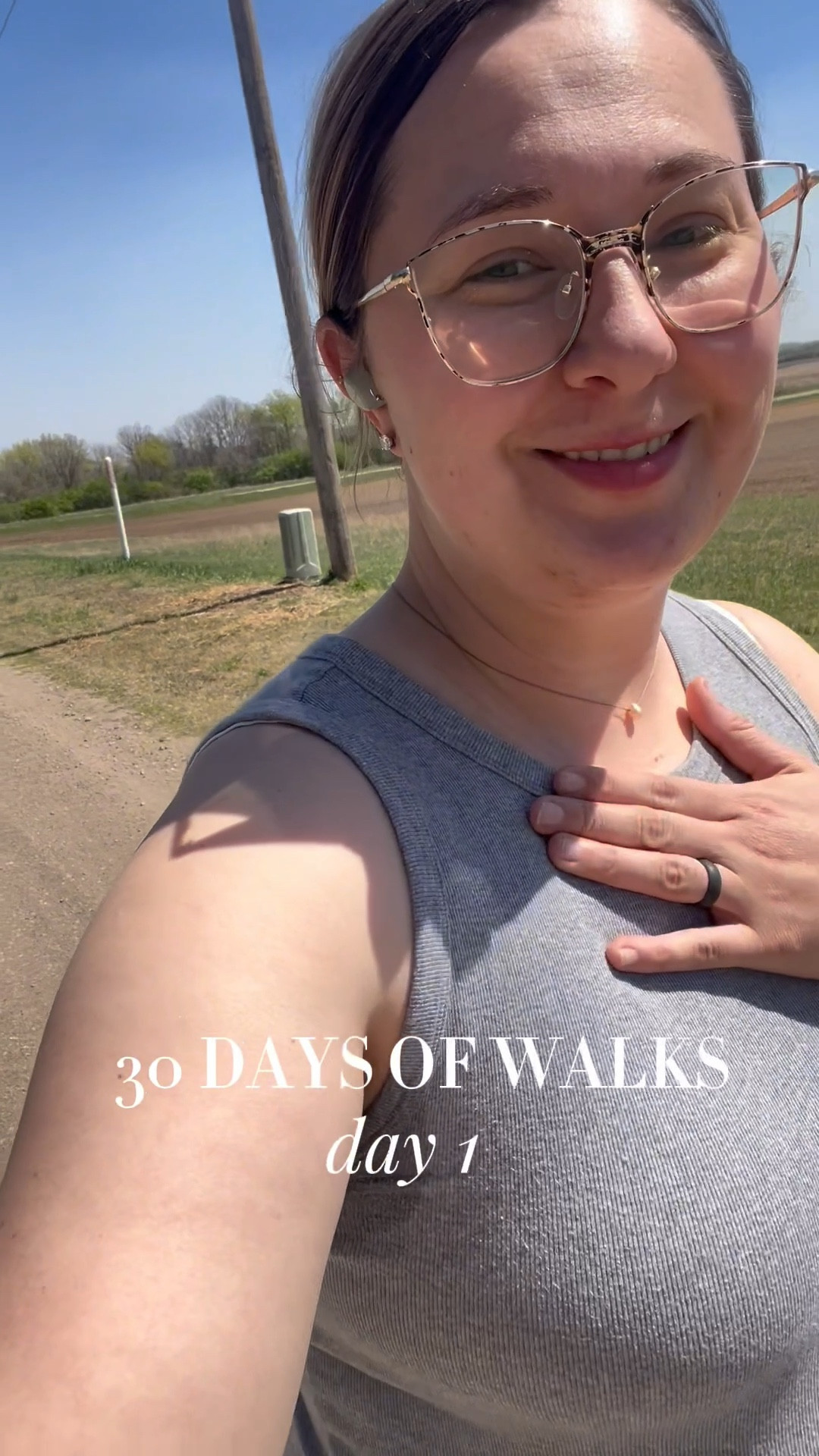 Done making excuses and let me tell you today felt good. Hopefully the next 29 days are nice and sunny ☀️ 

#walking #walkingchallenge

#LTKFamily #LTKMidsize #LTKActive