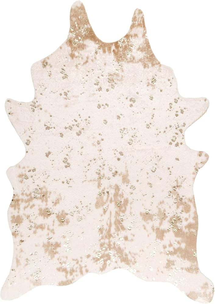 nuLOOM Iraida Contemporary Faux Cowhide Area Rug, Shaped 6x8, Off-white | Amazon (US)