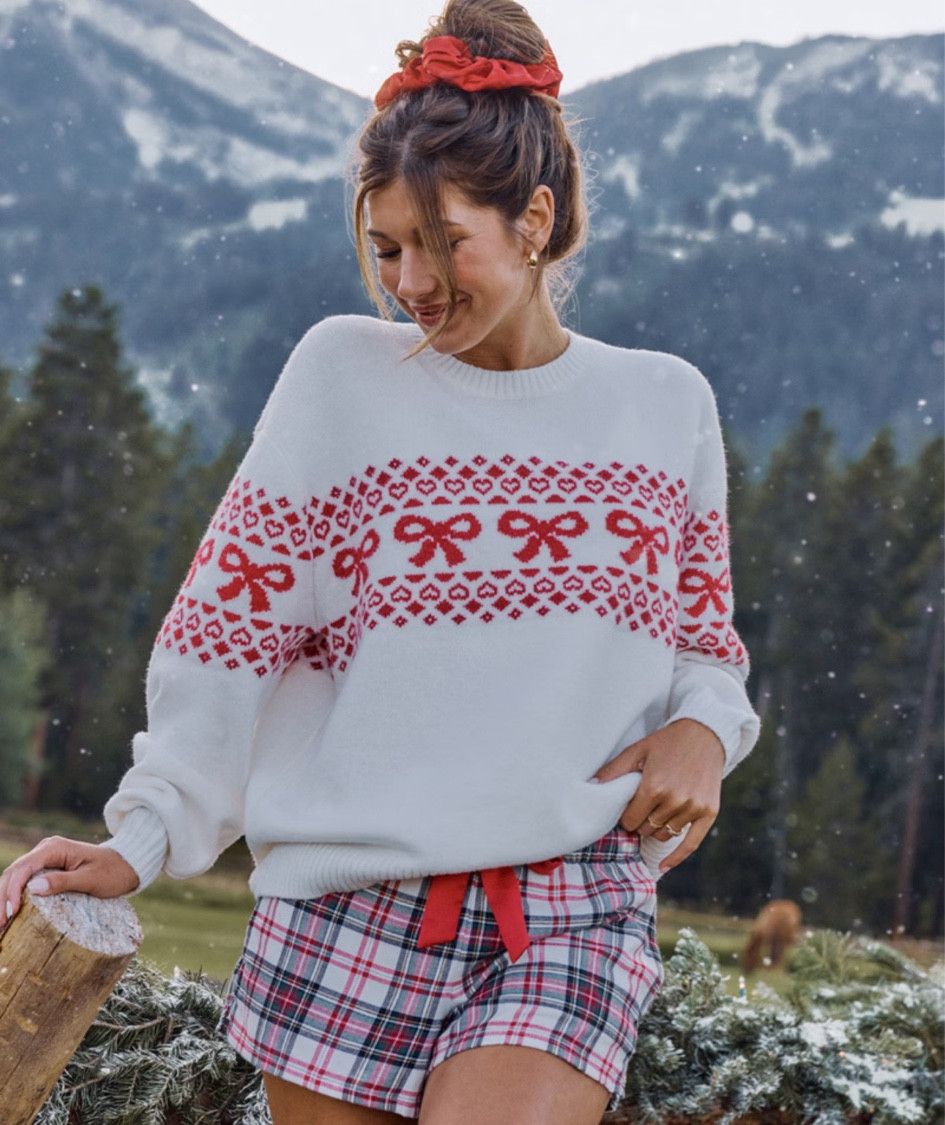 Hollister Christmas sweater ❣️

#LTKSeasonal #LTKSaleAlert #LTKHoliday