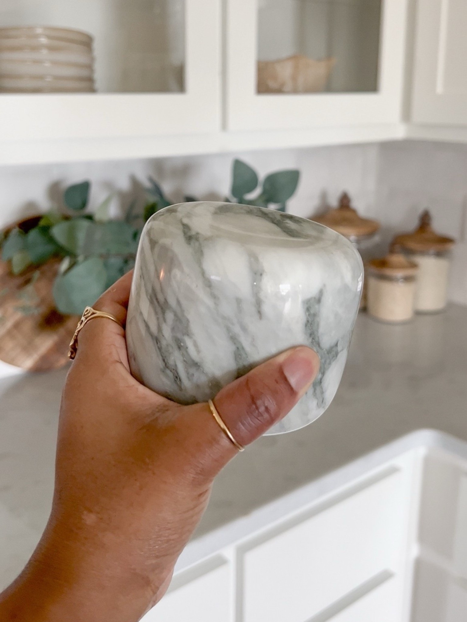 This is the prettiest cordless lamp i've ever seen! It’s rechargeable and REAL marble!🤩


#marble #lamp #homefinds #interiordesign #homestyling #ltkhome #ltkhomefinds #ltkunder50 #ltkunder100 #amazonfinds #amazonhomefinds #amazonmusthaves #amazonfavorites #homedecorfinds #homedecorideas #interiorinspo #homestyling #cozyhomevibes #neutralhome #neutraldecor #modernhome #moderndecor #bedroomdecor #nightstanddecor #bedroominspo #tablelamp #lamplighting #ambientlighting #rechargeablelamp #marbledecor #marblehome #decorinspo #homefinds #homefindsoftheday #affordableluxury