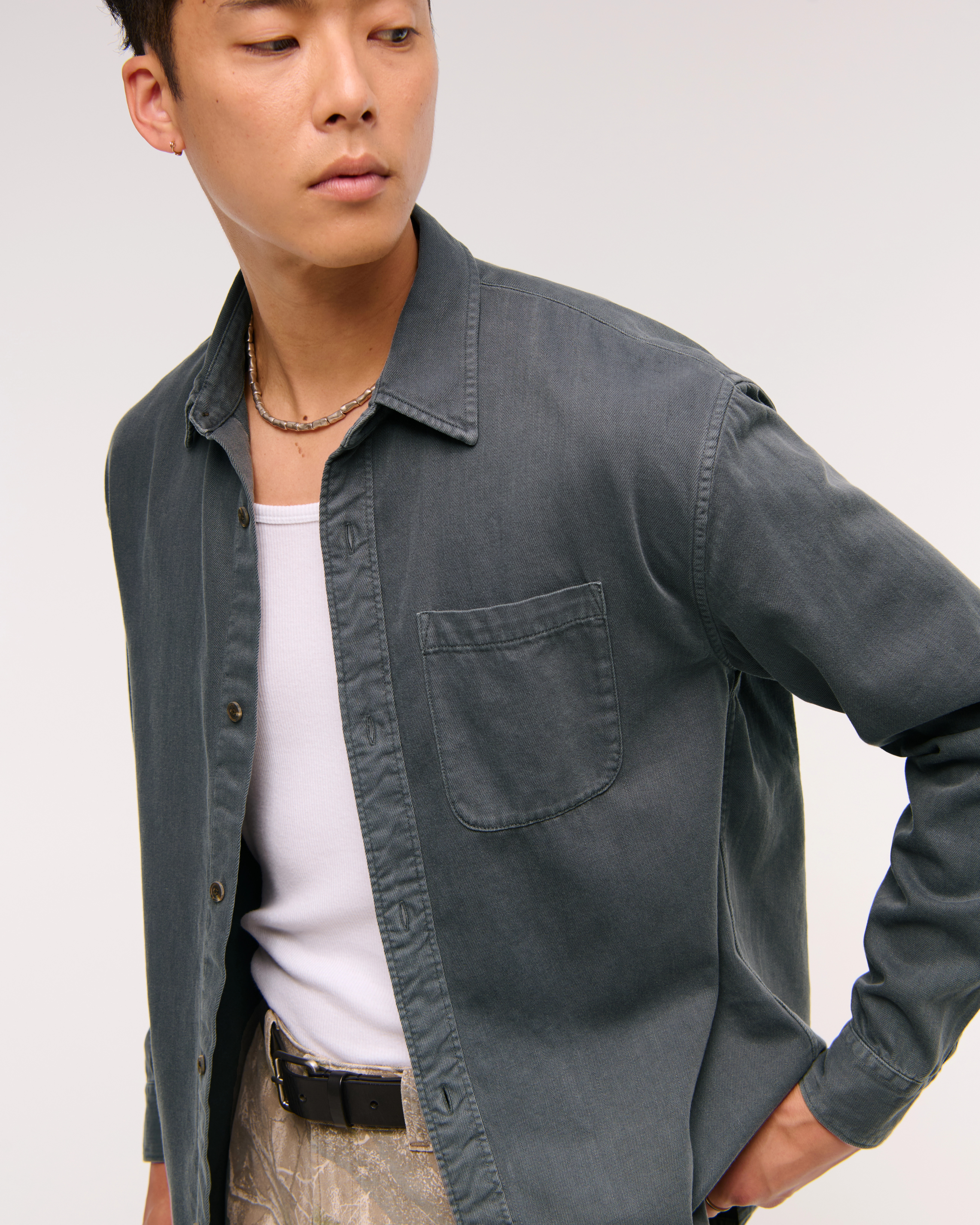 Twill Button-Up Shirt | Abercrombie & Fitch (US)