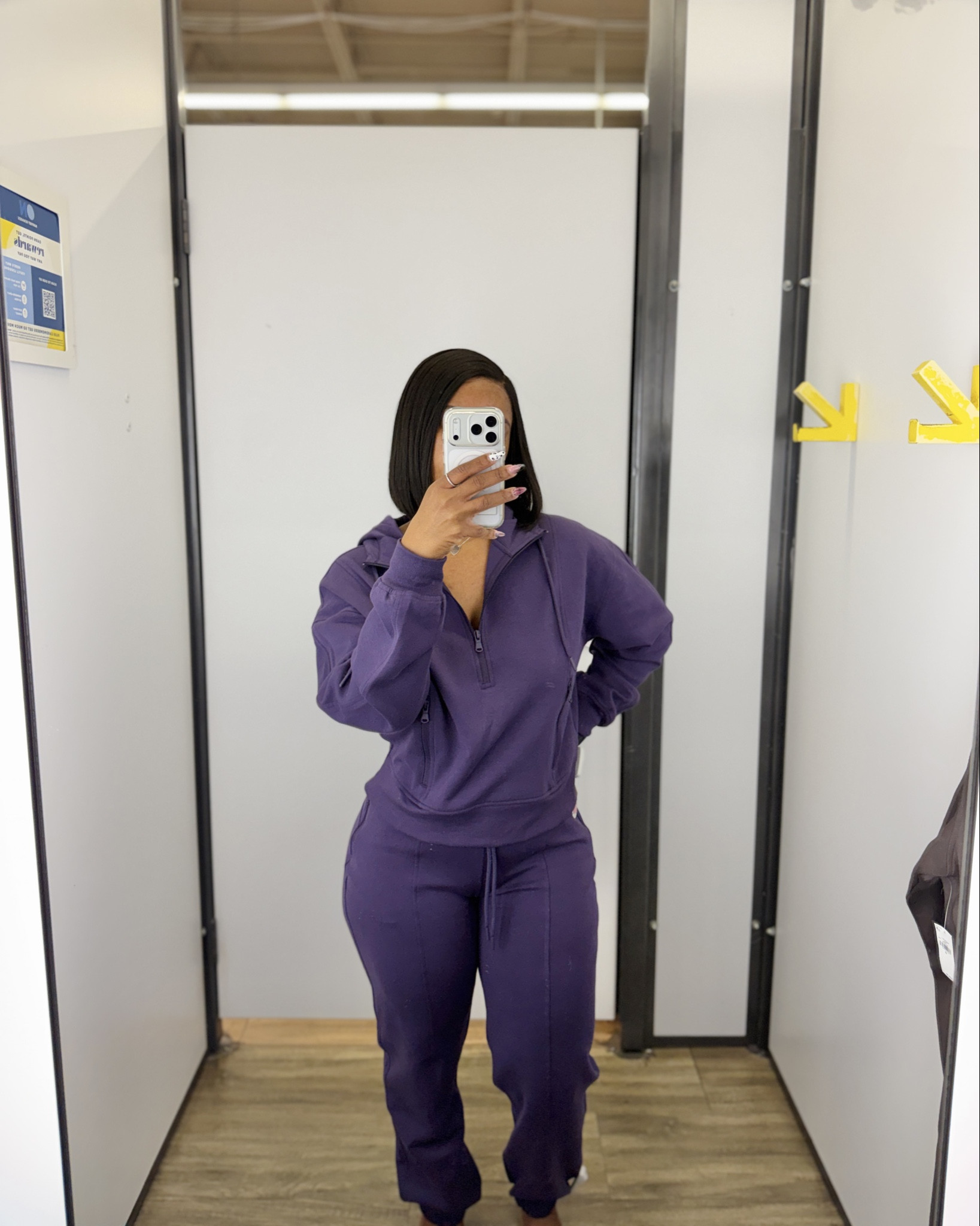 Love this color! Wearing a size XS in the bottoms and a Small in the top. Super comfy and comes in different color options. 

#LTKActive #LTKFindsUnder100