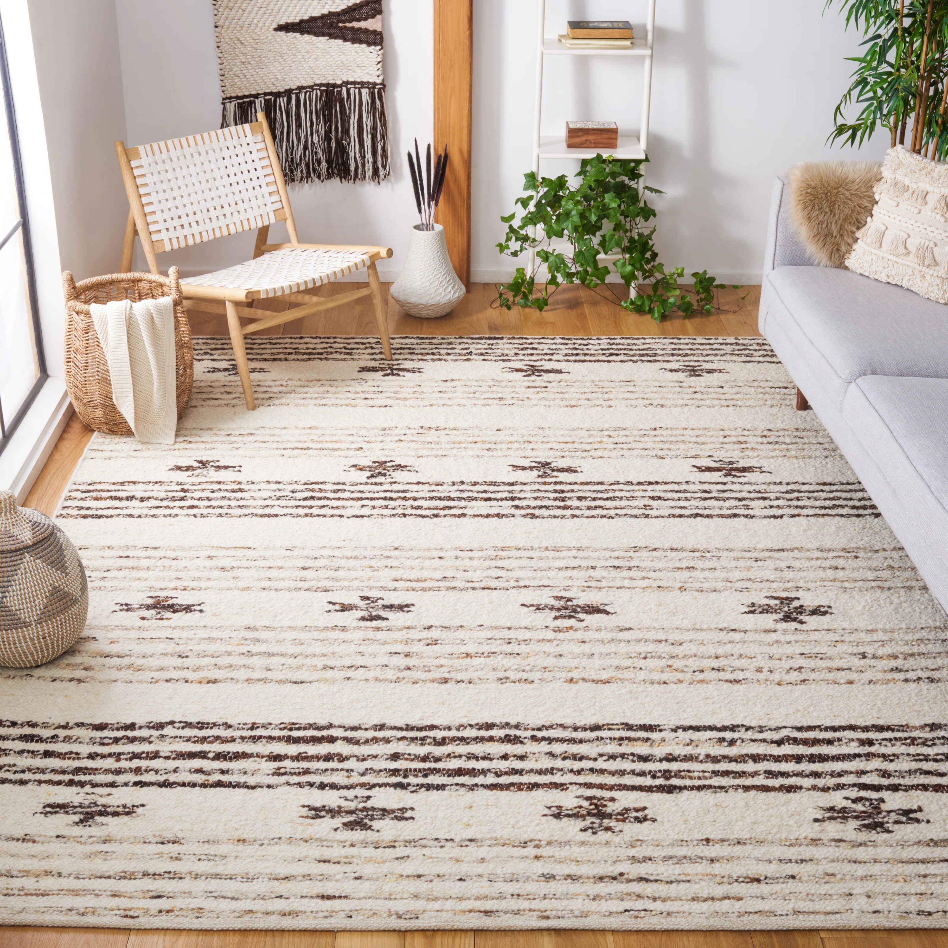 Abbie-Lea Natura Hand Woven Wool/Cotton Southwestern Rug in Ivory/Black | Wayfair North America