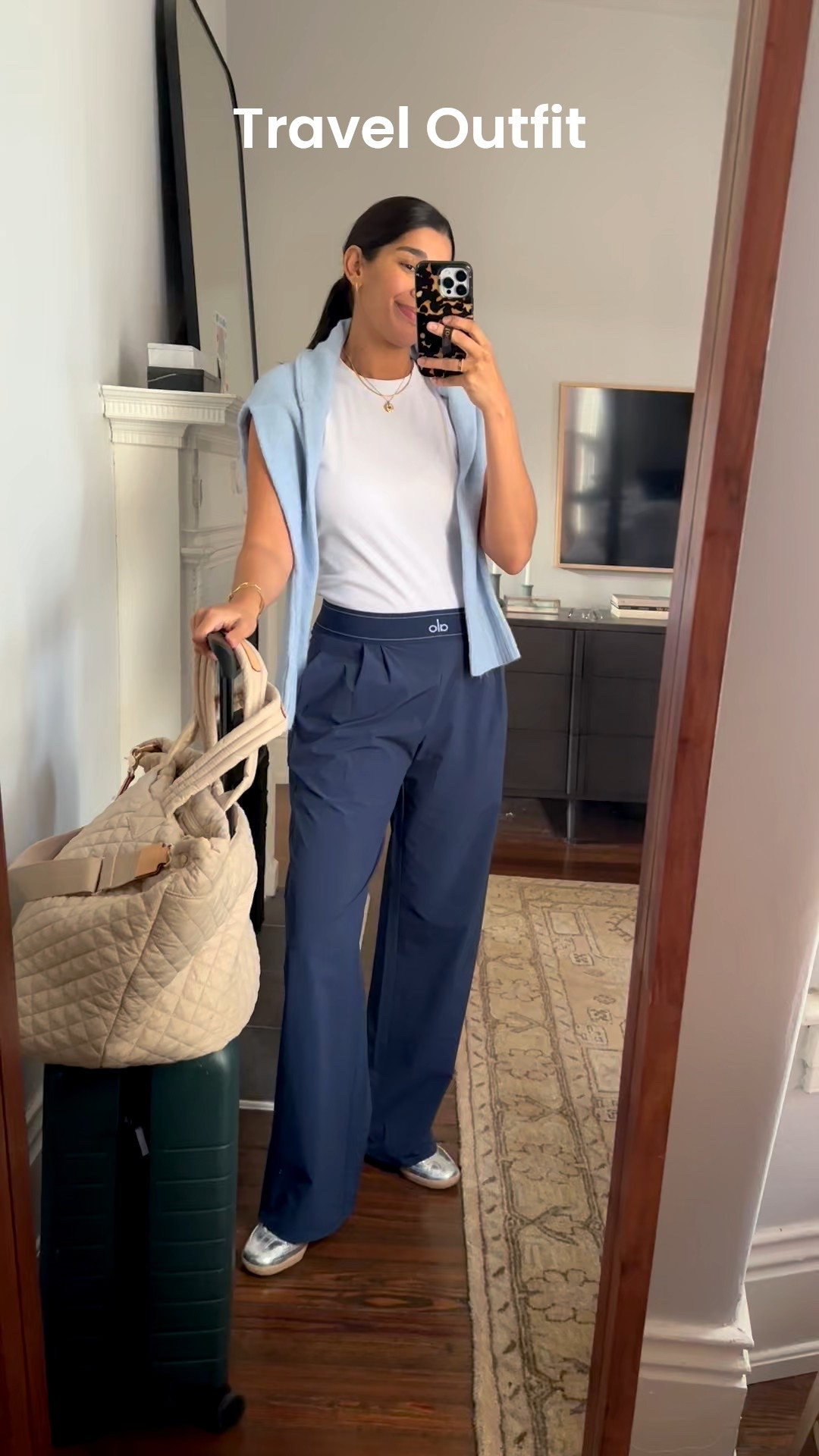 24 hour travel outfit 

Pants - Small Tall
Tee - Small
Sweater - Smalll

#LTKmomlife #LTKTravel #LTKgrwm