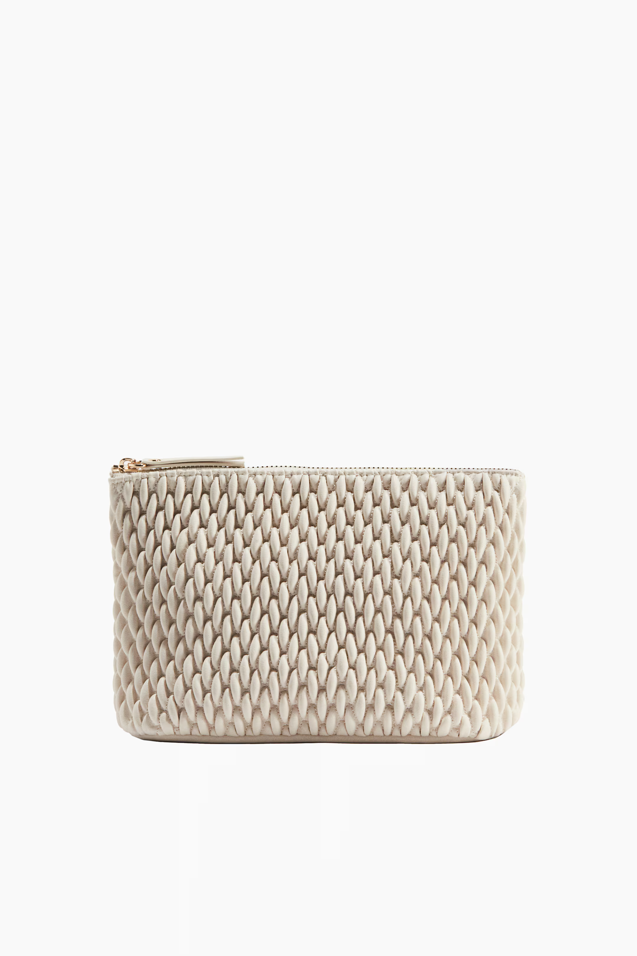 Quilted make-up bag | H&M (UK, MY, IN, SG, PH, TW, HK)