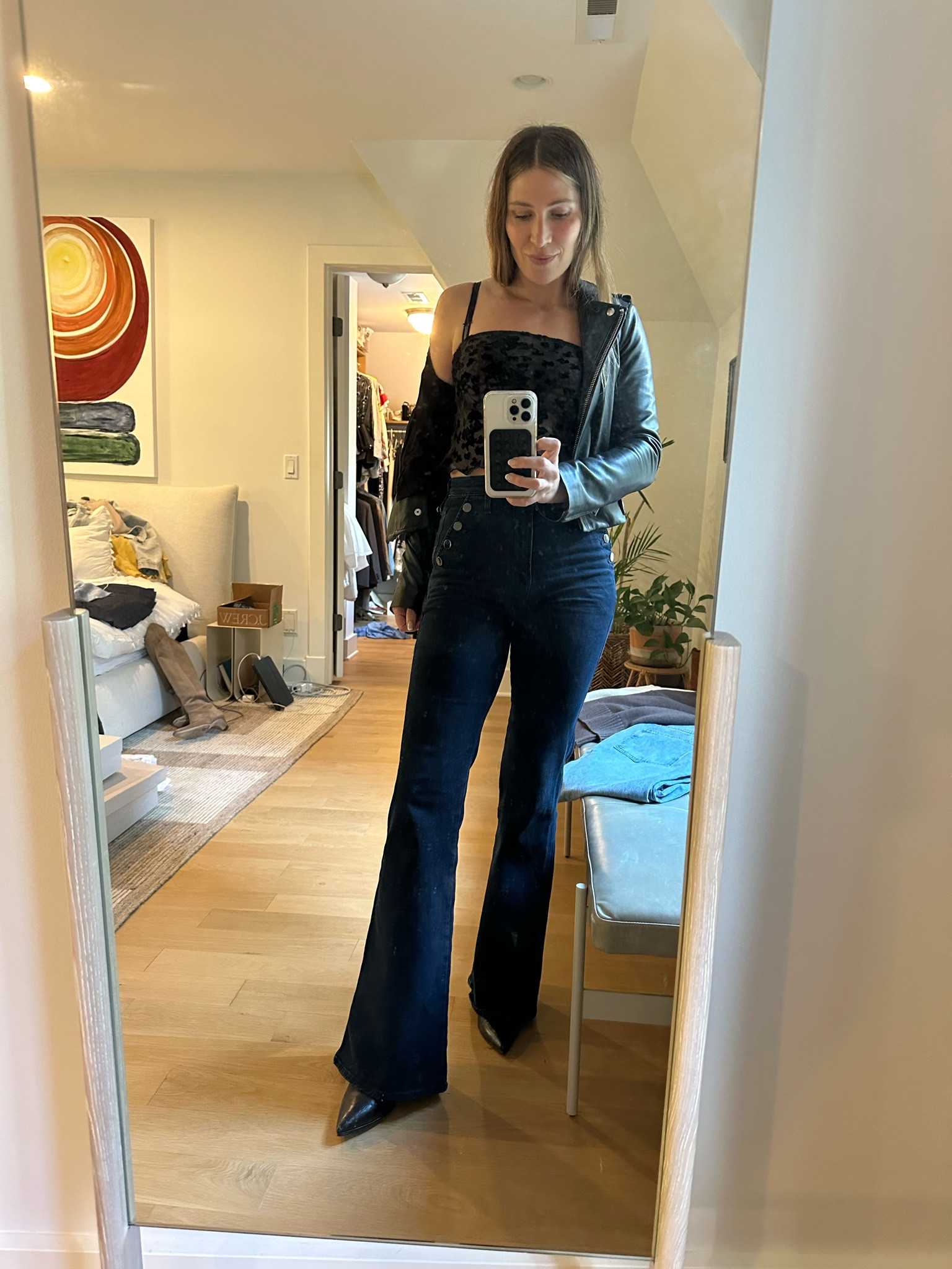 One of my favorite date night outfits recently! Perfect for falll