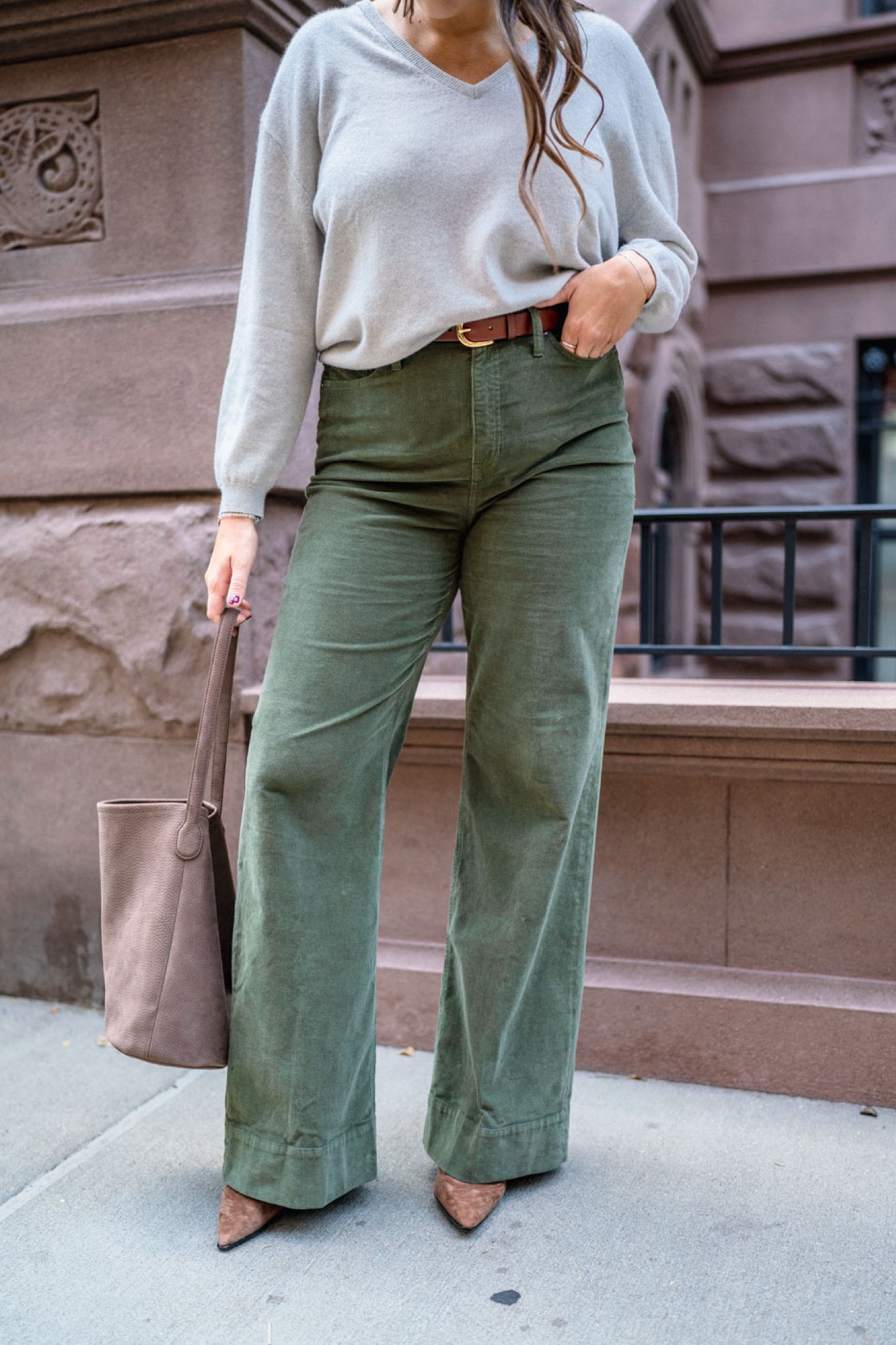 J. crew Corduroy high waist wide leg pants fit AMAZING!! 

@jcrew #injcrew 

I’m a corduroy convert now 


J. Crew | fall fashion | fall outfits 

#LTKSeasonal #LTKMidsize #LTKStyleTip