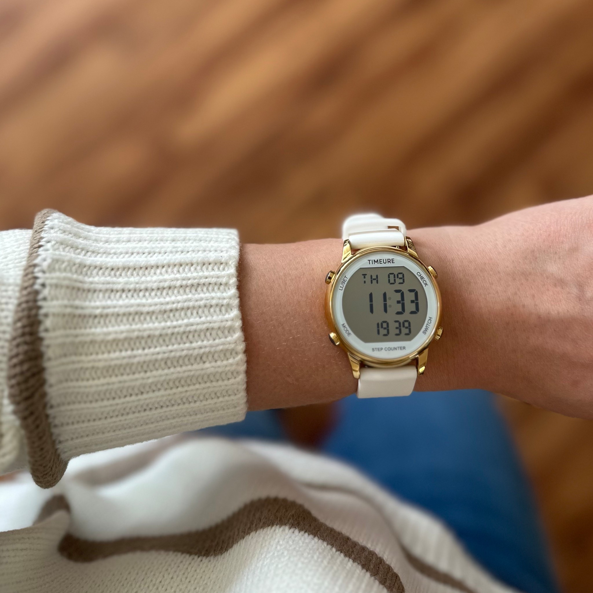 I finally found a watch that tracks steps (goal is 10K a day) and DOES NOT connect to your phone! Trying to reduce emf exposure and screen time. Comes in different colors and styles! Affordable too!

Step watch, health and wellness, fitness, walking, workout, beauty, style, fashionn

#LTKSaleAlert #LTKfitnessgoals #LTKdayinmylife