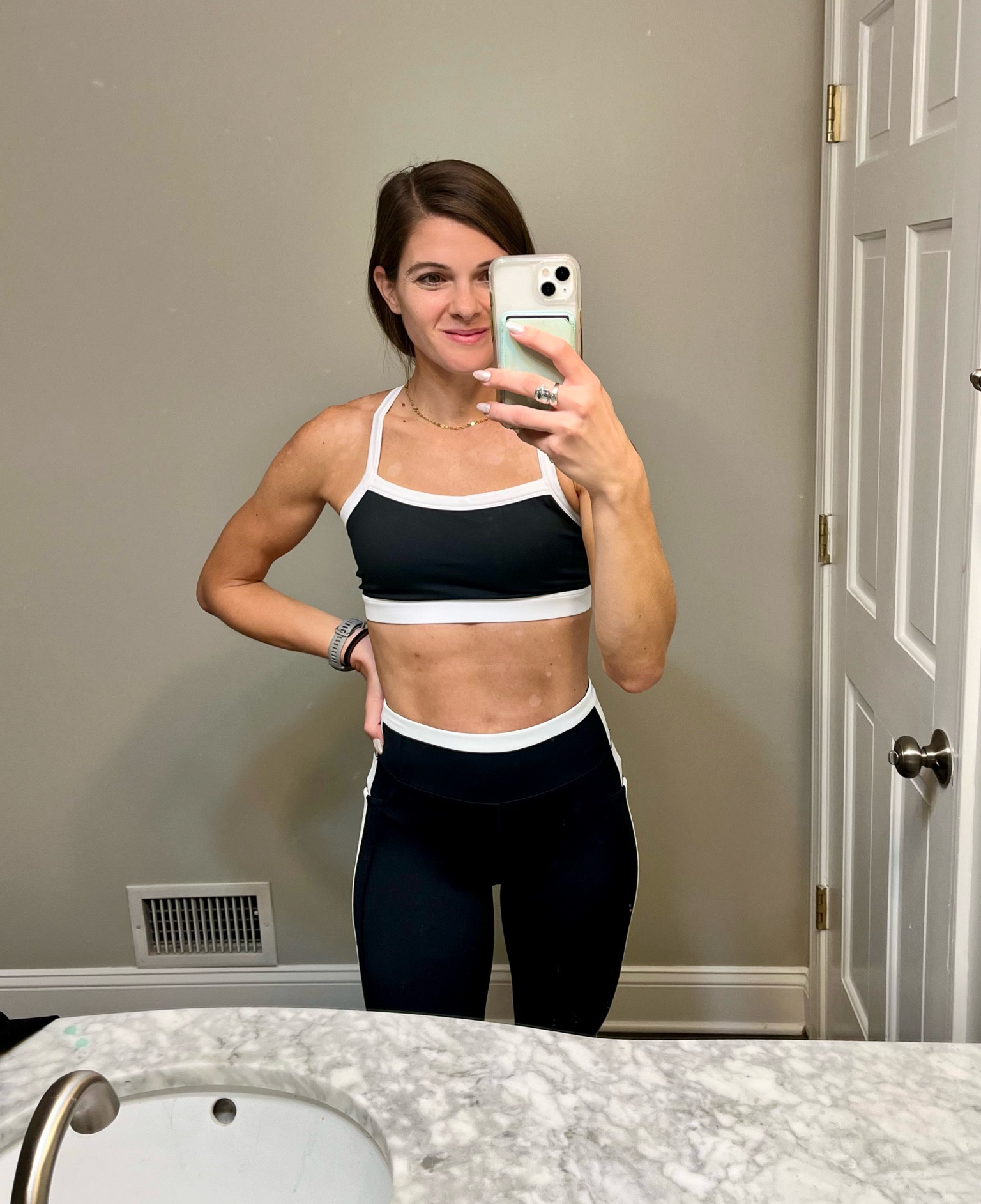 Loving this Meredith set from Senjta. BECK15 gets you 15% off your first order. Wearing smalls in both 

#LTKfindsunder100 #LTKfitness