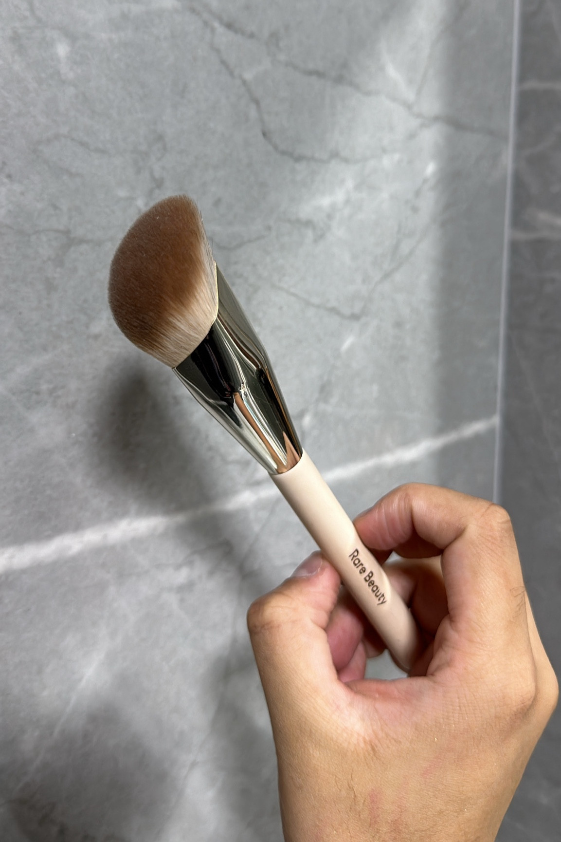 Vício nesse pincel pra base! ❤️‍🔥

#LTKbrasil #LTKbeauty #LTKmens