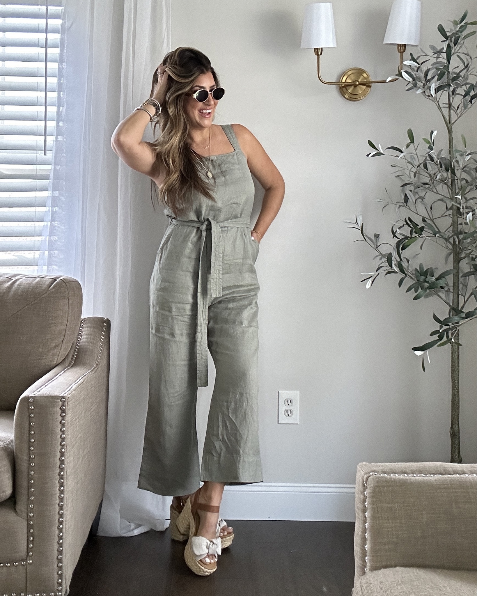 High quality linen outfits for spring into summer. Use my code LAUREN20 for new customers and LAUREN10 for repeat customers! Only good for a limited time. Xx 

Wearing size 6 in and smalls. 

#LTKSeasonal #LTKstyletip #LTKworkwear
