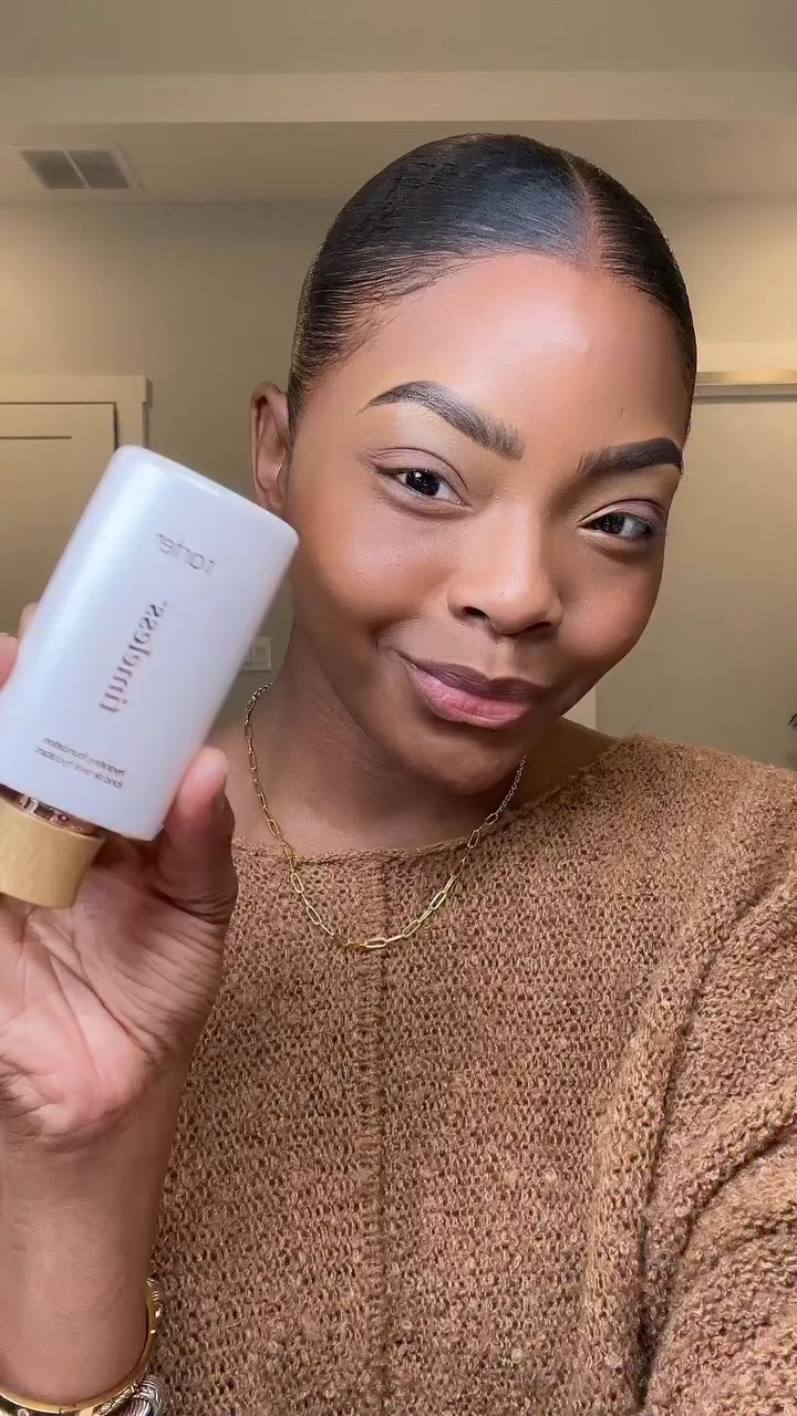 POV: you try a foundation for the first time and immediately understand the hype 😭👏🏽

If you want to try it, comment TARTE for the link. ❤️

#tarte #tartecosmetics #foundation #beginnermakeup 

@tartecosmetics