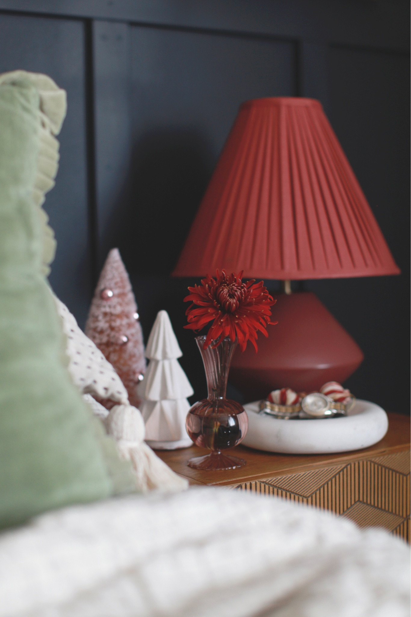 My nightstand is looking ready for the holidays 🌺 


#LTKHoliday #LTKSeasonal #LTKHome