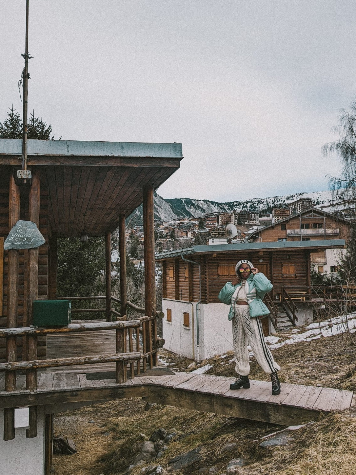  Courchevel ski weekend fashion ft. the 2023 Gucci x Adidas collab ⛷️❄️☕️ 

Seafoam greens, creams, and whites make for the perfect luxury winter look 

Follow for more luxury travel style inspiration! ✨

#LTKeurope #LTKtravel #LTKSeasonal