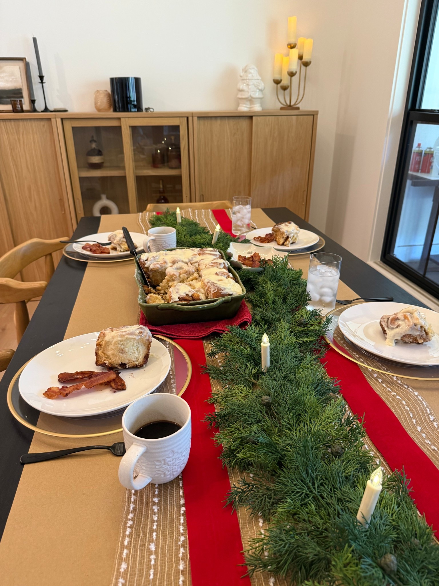 Cozy Christmas decor made easy with @Wayfair #AD #WayfairPartner #Wayfair