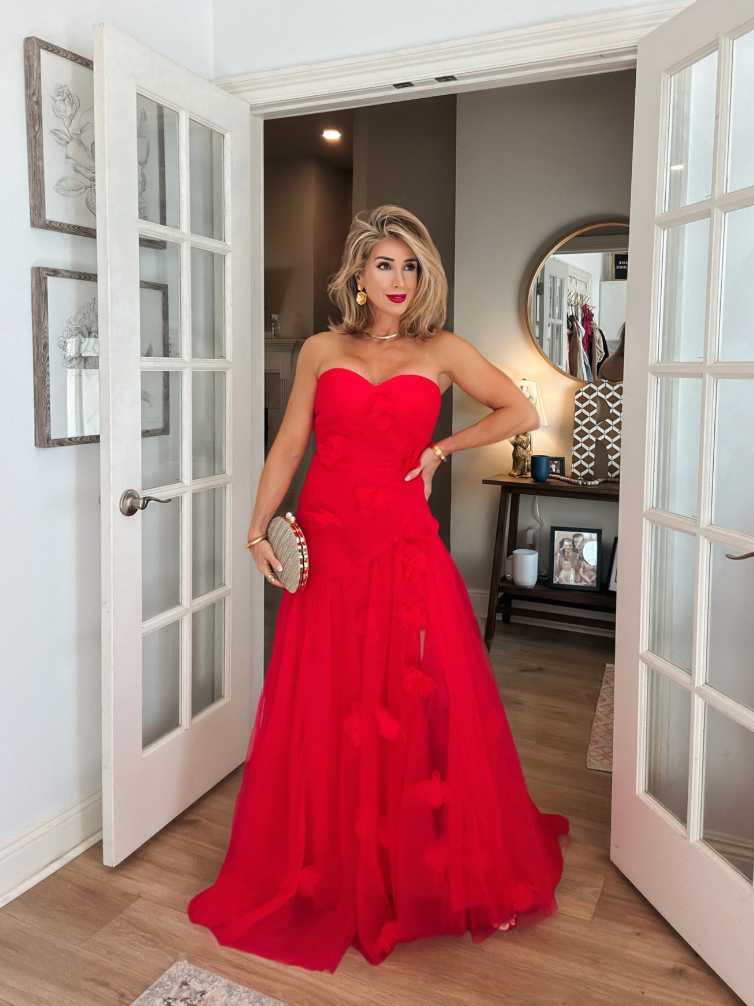 Have a formal event coming up? ❤️❤️❤️ This would be such a gorgeous choice. Comes in 31 colors!! 😱 Dress is here: https://www.dreamylily.com/products/ethereal-blush-slit-3d-floral-strapless-tulle-gown-dress? variant=45658088407097 Everything else is linked below. 

Fall formal dresses, strapless formal dress, red formal gown, evening dress, ball gown, formal party dress

#LTKootd #LTKgrwm #LTKOver40
