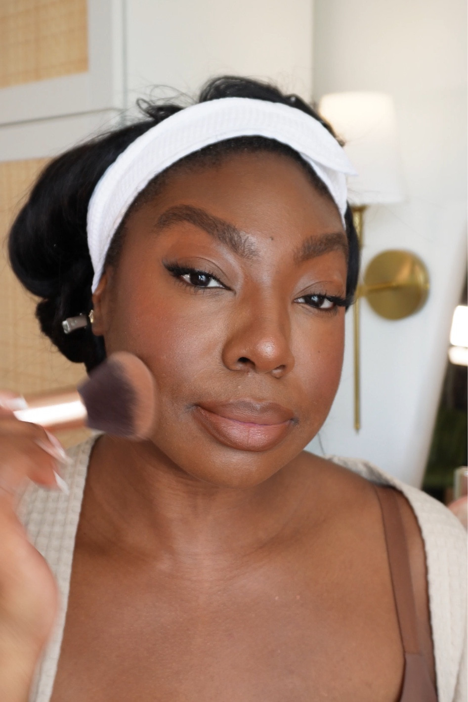 No Beauty Rules, Just Confidence ✨
If you ever needed a reminder: you’re already beautiful, but a little glam never hurt anyone! 🙌🏾💕

- Cryo roller @currentbody (ERICAM)
- Primer plus mattifier @bobbibrownuk 
- Liquid radiance adaptogen serum foundation @tropicskincare (9, 10)
- All Nighter settings ng spray @urbandecayuki 
- Undercover skin-enhancing concealer @tropicskincare (8, 9)
- Easy Bake setting powder @hudabeauty (kanufa)
- Match Stix @fentybeauty (espresso)
- Poudre De Beauté Éclat Soleil @guccibeauty (5)
- The brow glue @nyxcosmetics_uk 
- Tattoo liner @kvdbeauty (black)
- Half Lash @eyelashemporium (#01)
- Hella thicc mascara @fentybeauty 
- Mineralize Skinginish @maccosmeticsuki (gold deposit)
- Baume essentiel @chanel.beauty (golden light)
- Luminous Silk Glow @armanibeauty (52 ecstasy)
- Lip contour 2.0 @hudabeautyshop (rich brown)
- Rouge à Lèvres Matte Lipstick @guccibeauty (beige 120)

#makeuptutorial #neutralmakeup #flawlessbase #bbloggeruk #skinfluencer #beautybloggeruk

#LTKbeauty #LTKuk #LTKmakeup