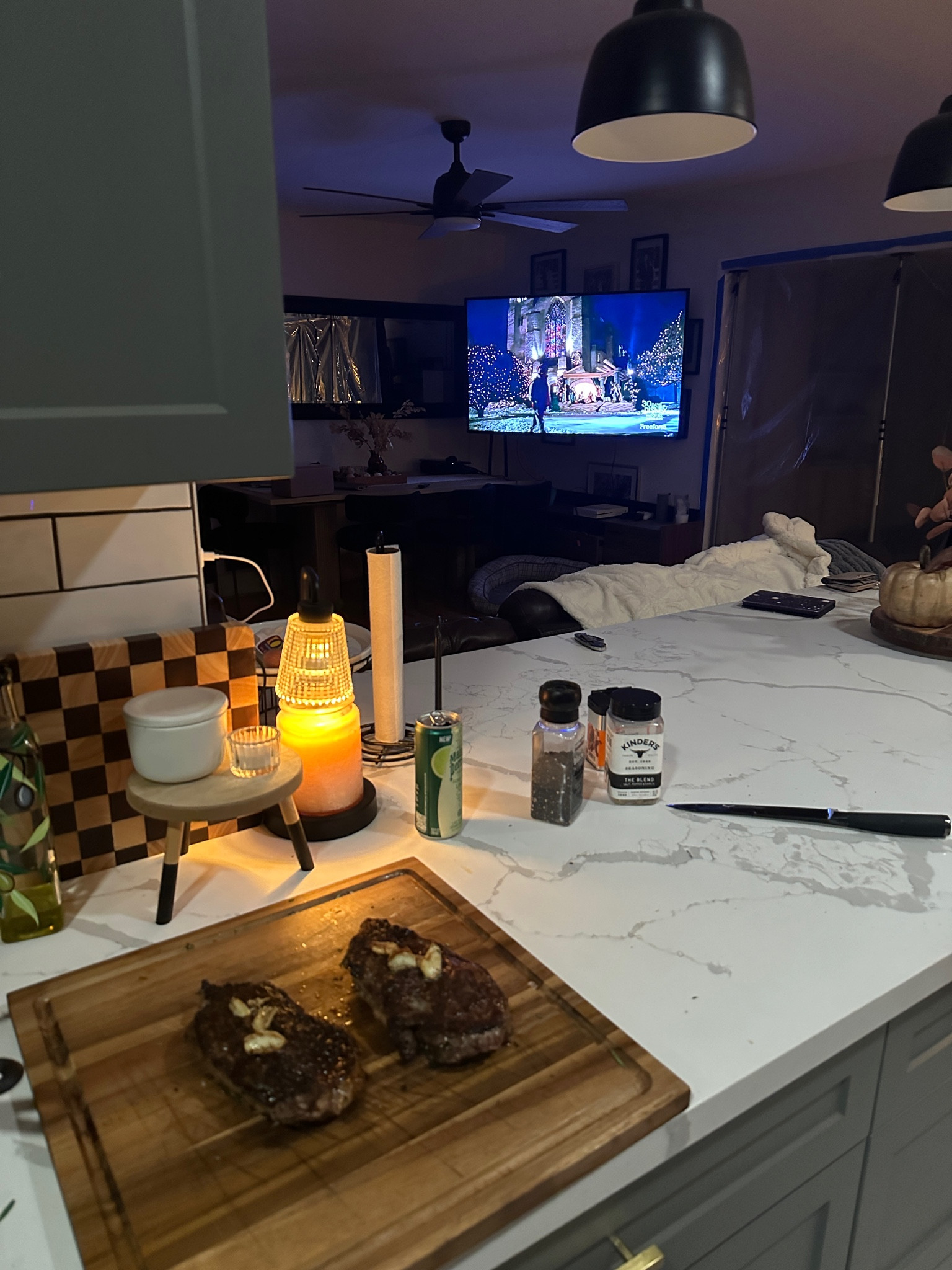 this is your sign to romanticize your weeknight dinners with a cooking station set up 🕯️

#LTKFindsUnder50 #LTKStyleTip #LTKHome