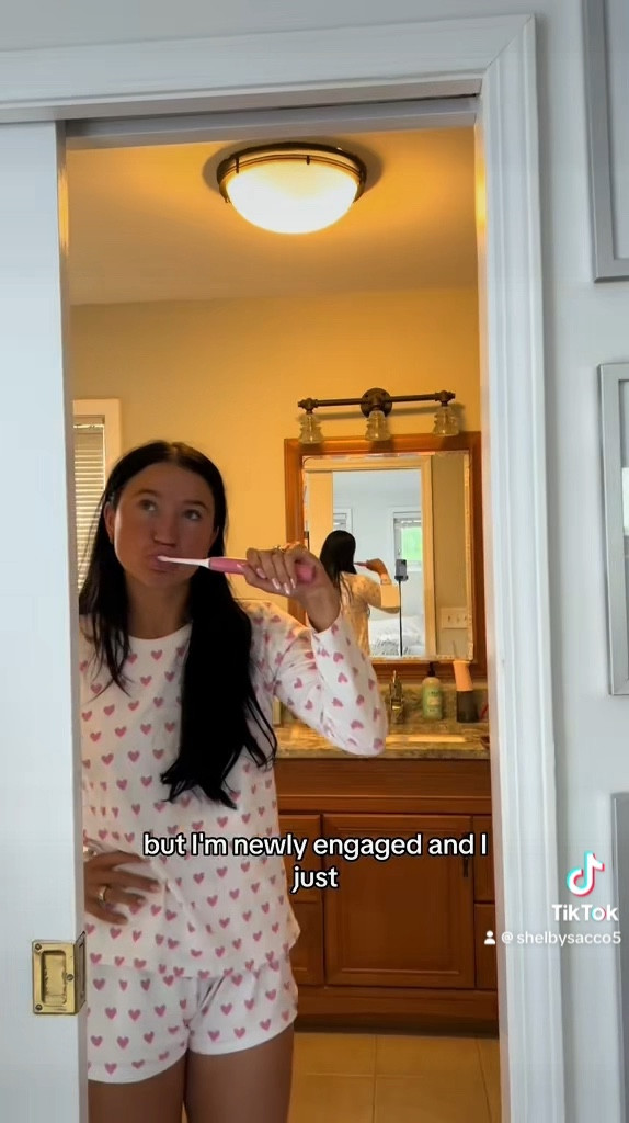 The cutest PJs literally ever! I love the little hearts I think they’re so cutie. These are so comfy and perfect! These are on sale right now! 

#LTKStyleTip #LTKSaleAlert #LTKxNSale