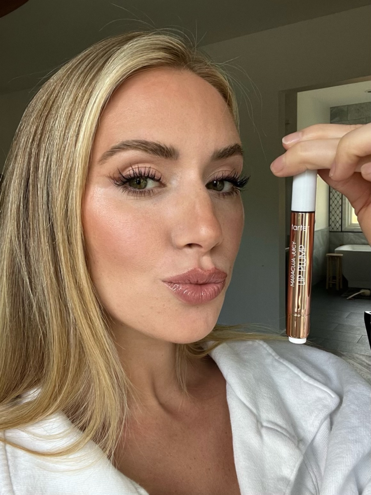 My go to lip  🙌🏼 the Tarte Maracuja Juicy lip plump is definitely worth it & 30% off with code FAM30 ! Wearing shade honeysuckle

#LTKSale #LTKbeauty #LTKsalealert