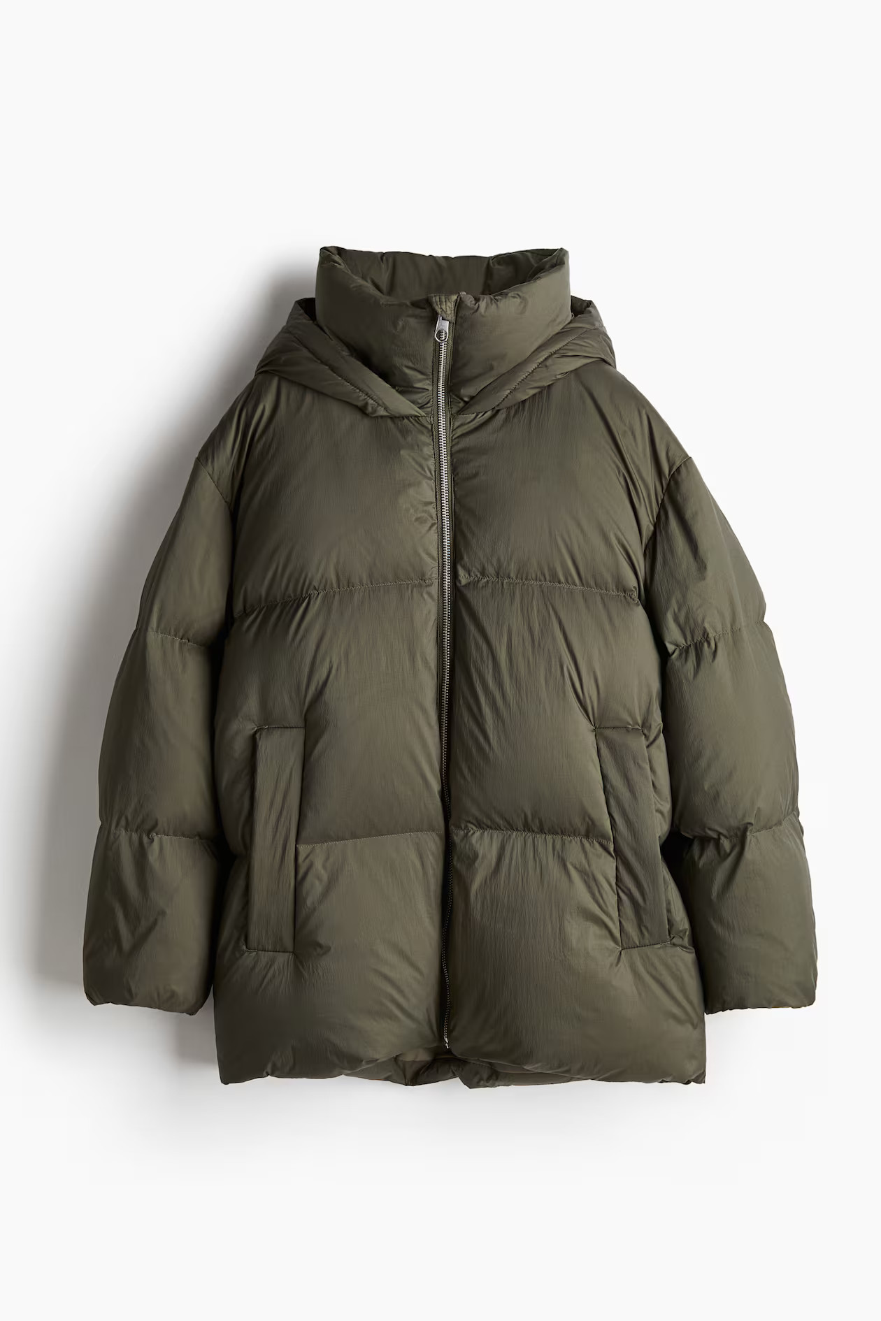 Oversized down puffer jacket | H&M (UK, MY, IN, SG, PH, TW, HK)