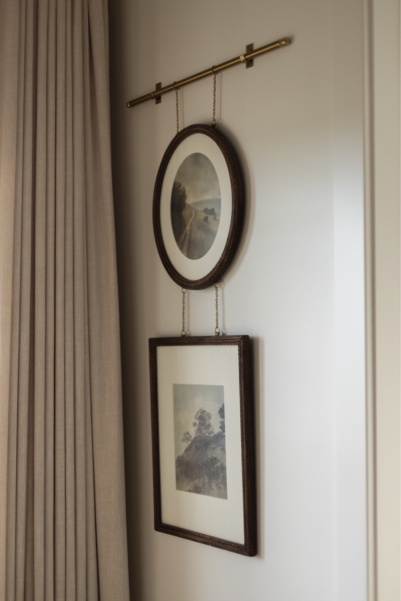 I love this hanging frame so much!