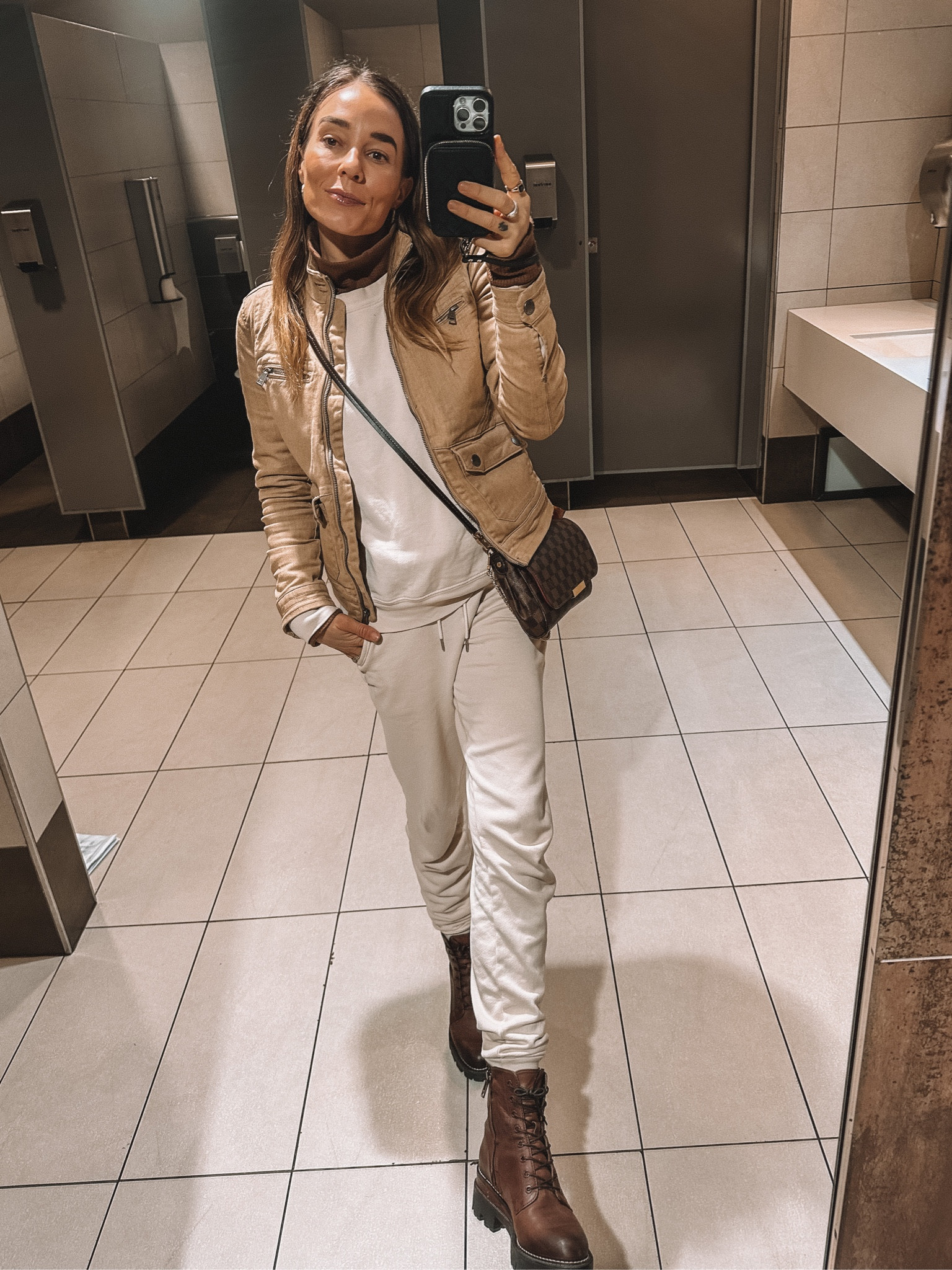 Airport style when traveling in Africa for safari 🦁
Matching set is Mate the Label, linked good replacements for sweat sets.
Jacket is vintage Ralph Lauren Denim, look a likes utility jackets are linked 🫶

#LTKSeasonal #LTKstyletip #LTKtravel