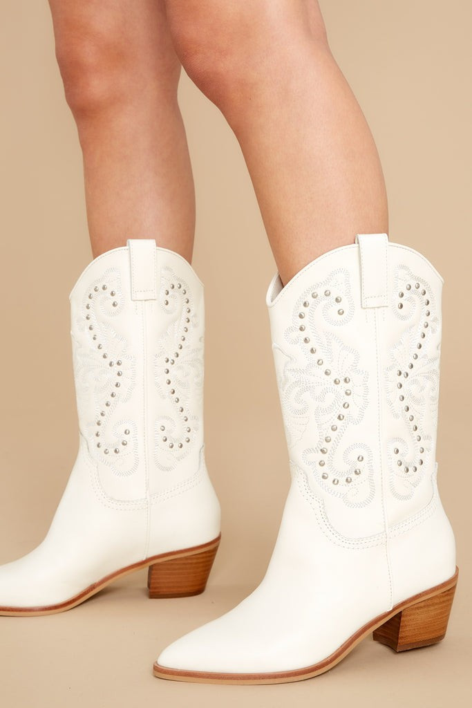 Sula Off White Leather Boots | Red Dress 