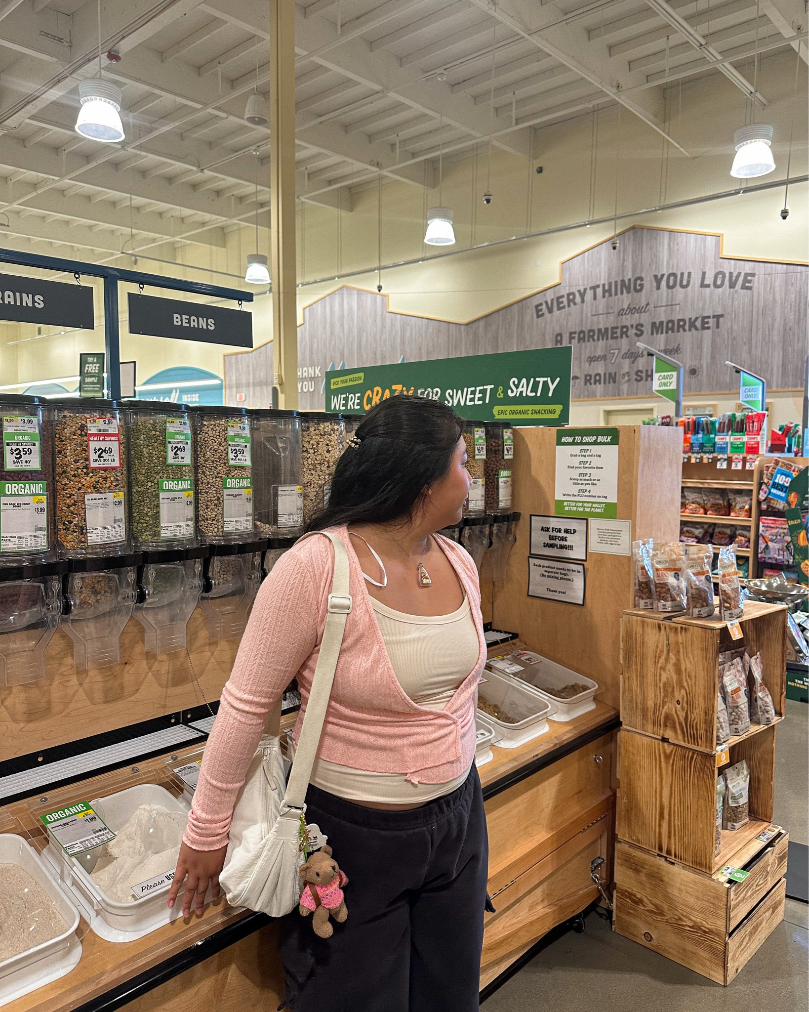 pink wrap long sleeve + cream tank top + black sweatpants with round mini shoulder bag from Uniqlo 🩷

#LTKSeasonal #LTKU #LTKStyleTip