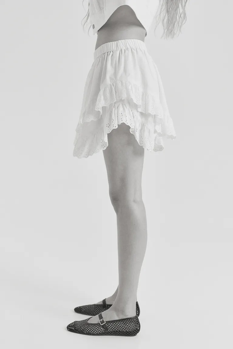 Tiered Skirt with Eyelet Embroidery - High waist - Mini - Black - Ladies | H&M US | H&M (US + CA)