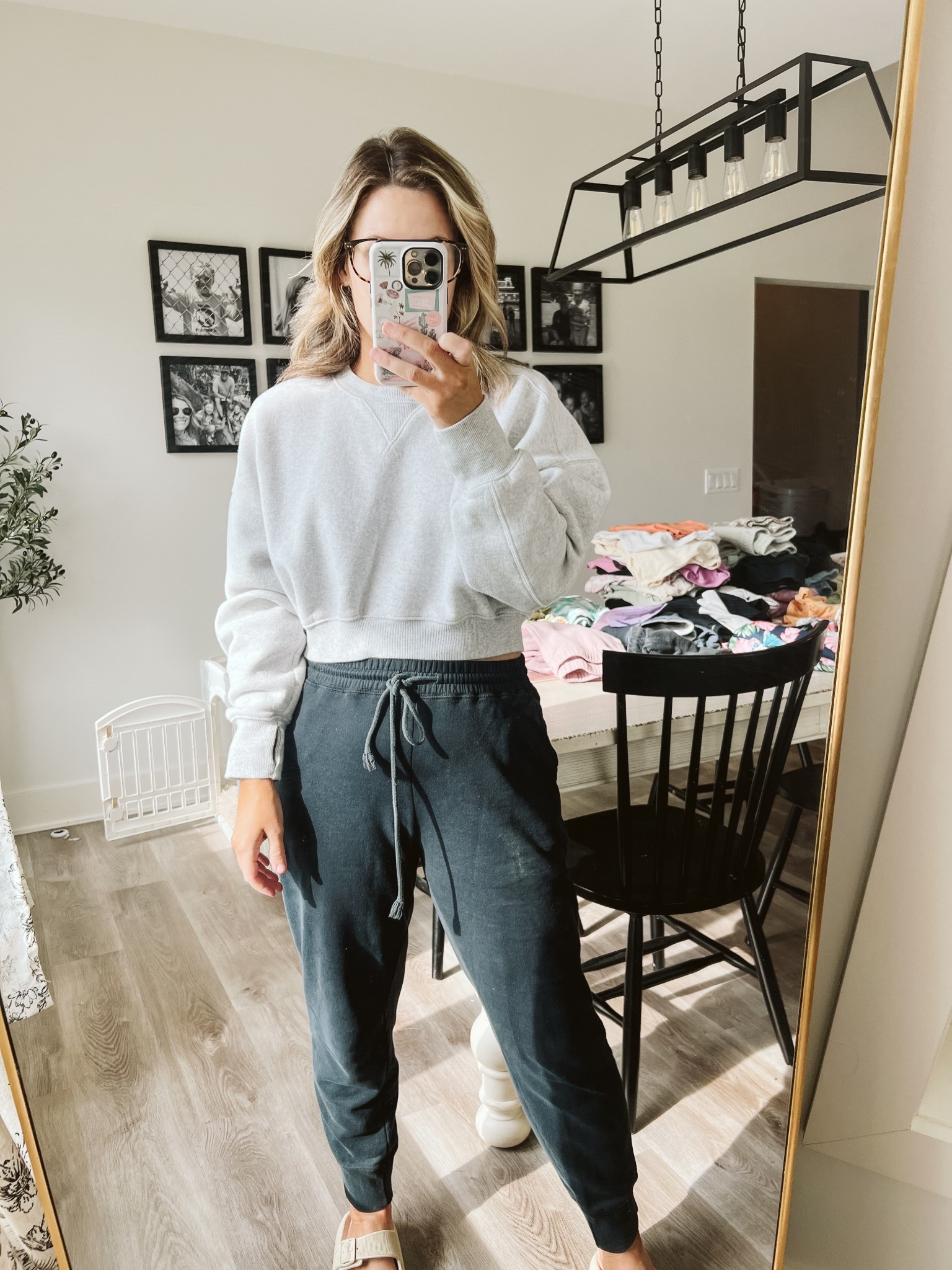 Realistic mom outfit 

#LTKActive #LTKMidsize #LTKSaleAlert