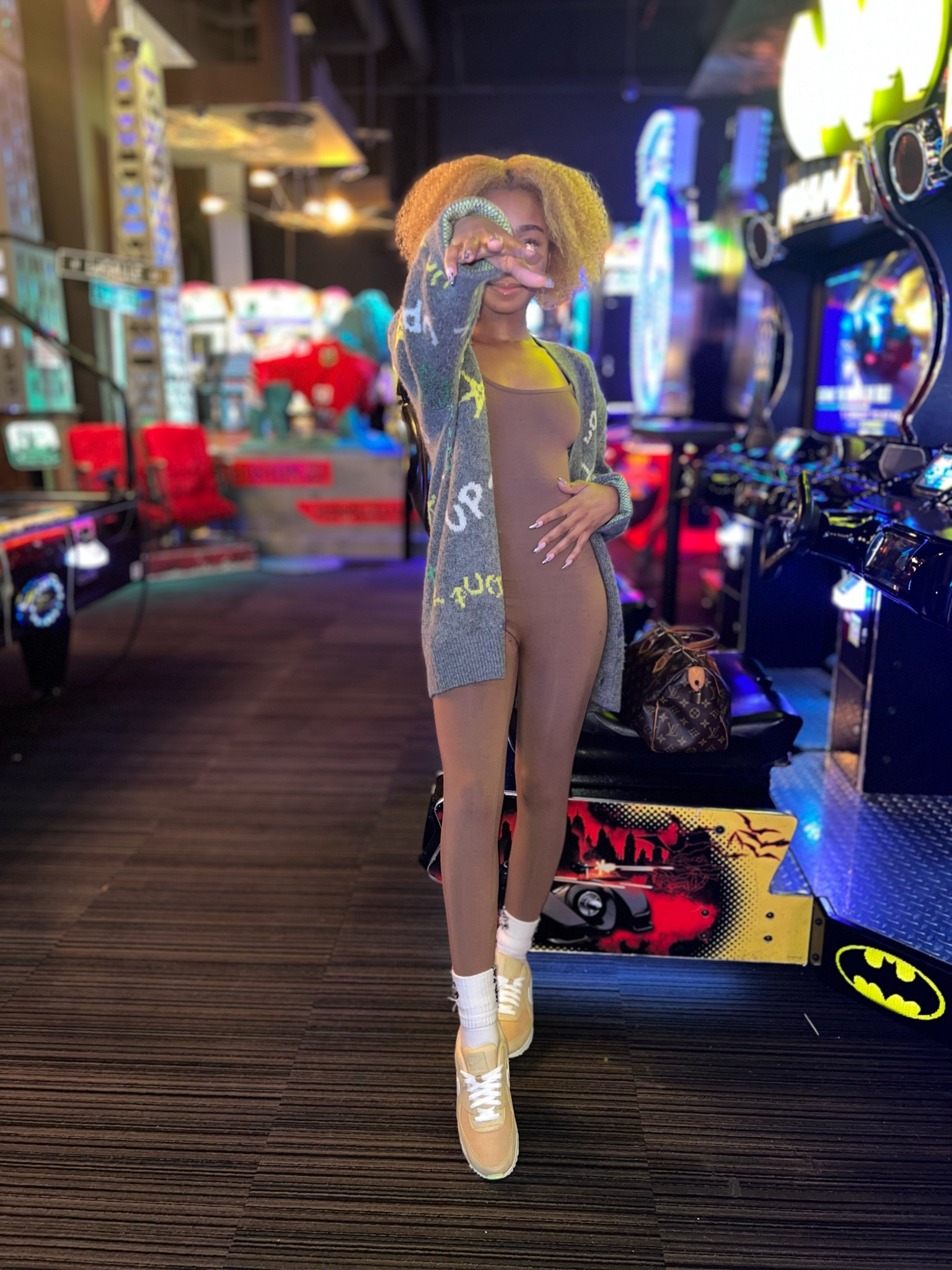 Arcade date night! Game👾🎯♥️

#LTKFind #LTKSeasonal #LTKstyletip