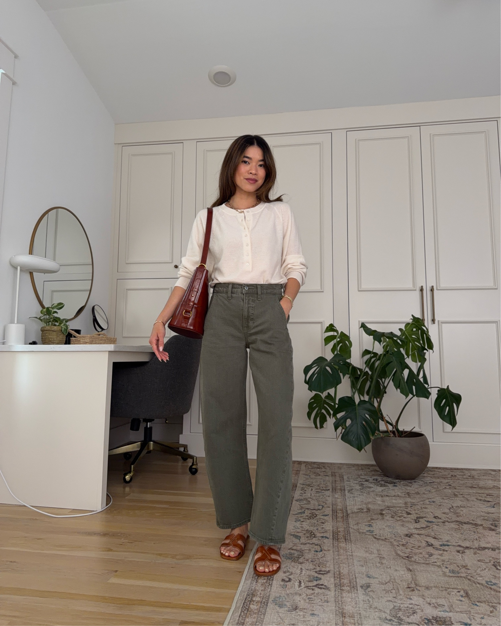 Sizing info:
•Top size XS
•Jeans size 24 short

petite fashion, get dressed with me, outfit inspiration, ootd, nashville outfit, Nashville influencer, petite style, vacation style, casual outfits, mom style, petite pants, spring outfits, spring outfit info, spring pants, spring outfit idea, spring top, spring sweater, spring shoes,  barrel jeans,  
@abercrombie 
 

#LTKPetite #LTKootd #LTKmomlife