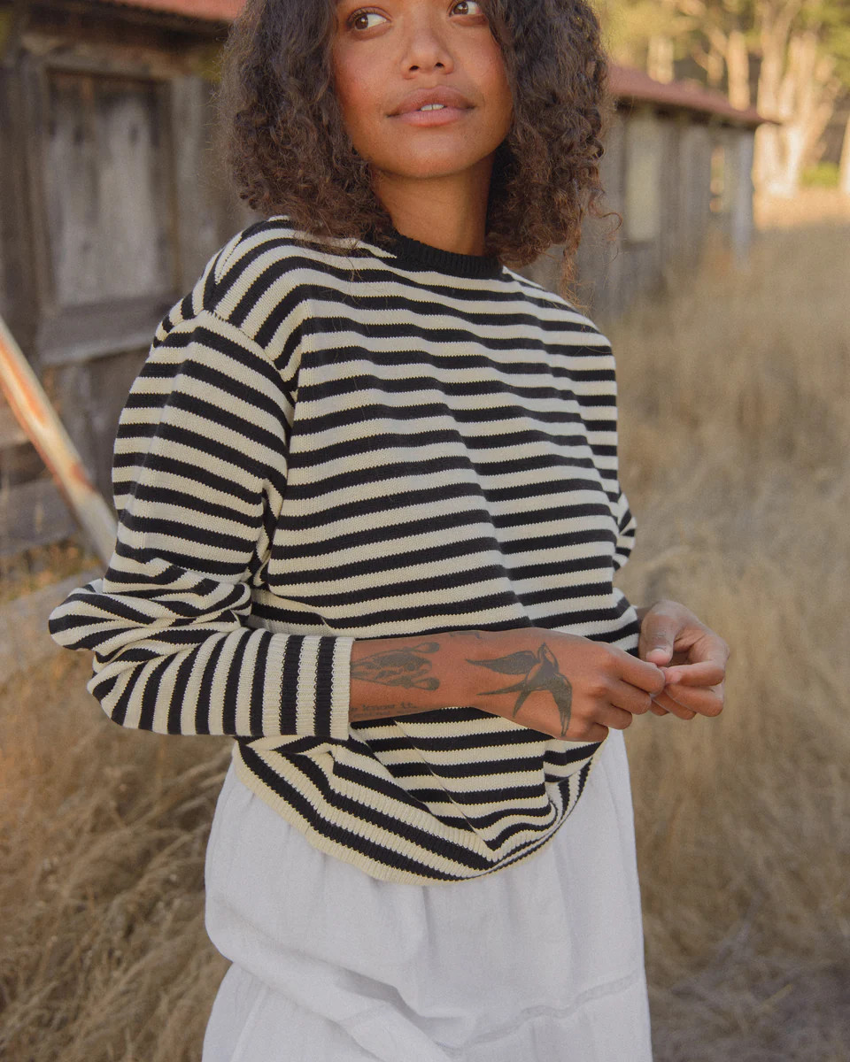 The "I can't believe it's not vintage" Crewneck - Patterned | Sonderhaus
