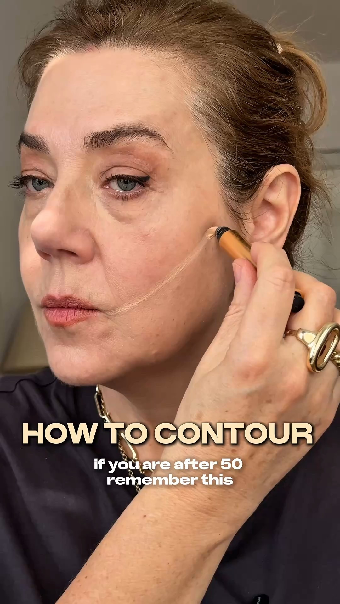 A little face map to apply contour and blush strategically for visual facelift.

Comment if you like this tip!⬇️

Comment SHOP to see products I am using. Save for the future and share with a friend!

Follow for more easy tips on style and beauty for women over 40.


#LTKbeauty
