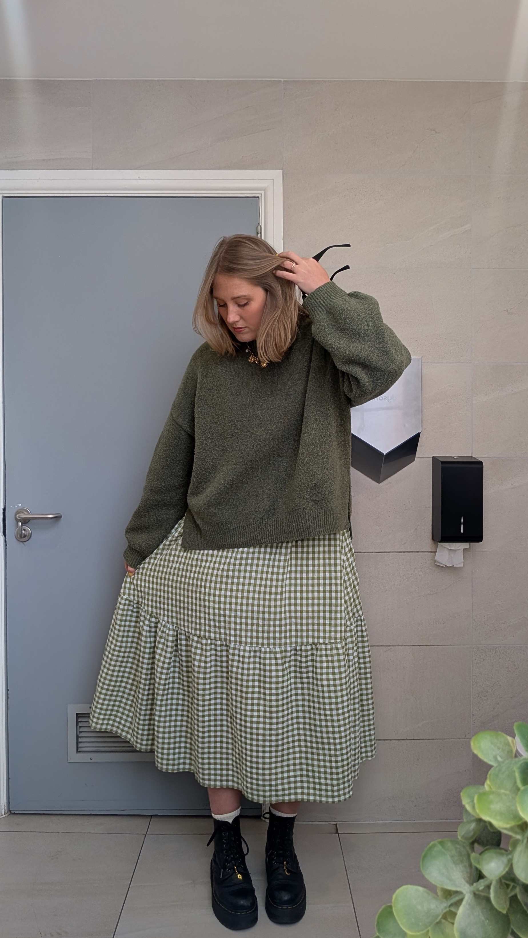 Spring uniform is GINGHAM 🌷✨🌿#springootd #springvibes #gingham

#LTKuk #LTKmidsize #LTKspring