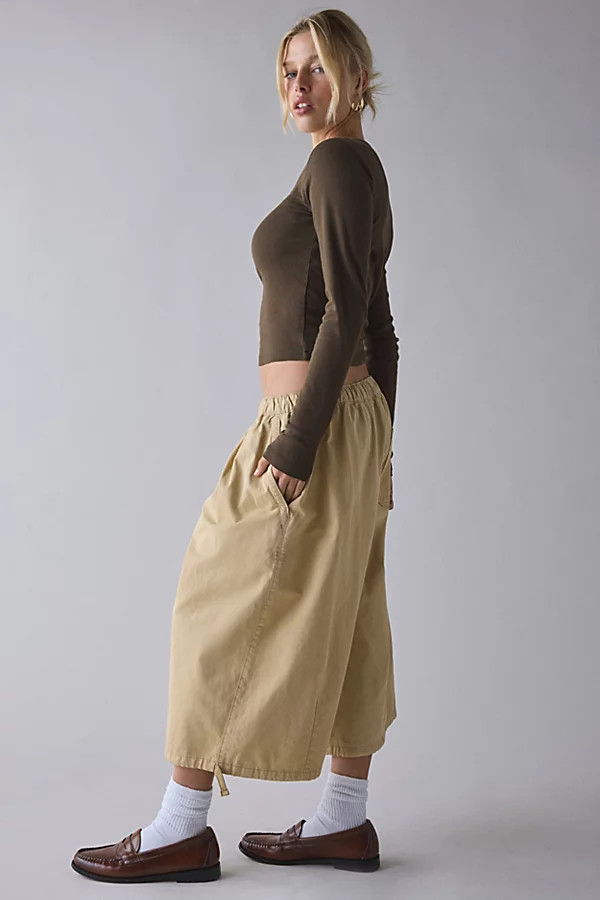 BDG Bobbi Cropped Baggy Pull-On Pants in Khaki, Women's at Urban Outfitters | Urban Outfitters (US and RoW)