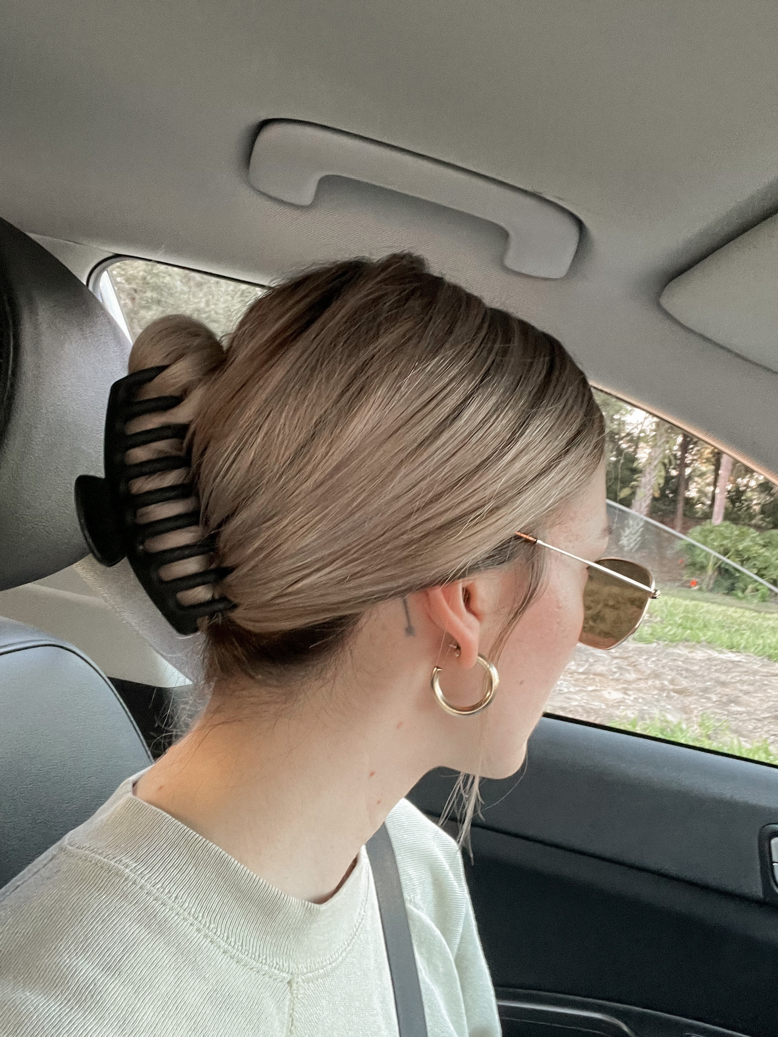 Fav clips for Pilates!

I hate having my hair down when I workout, and these Amazon clips have been such a lifesaver for morning classes. 

Claw clip. Amazon finds. Pilates fit  

#LTKfit #LTKitbag #LTKsalealert