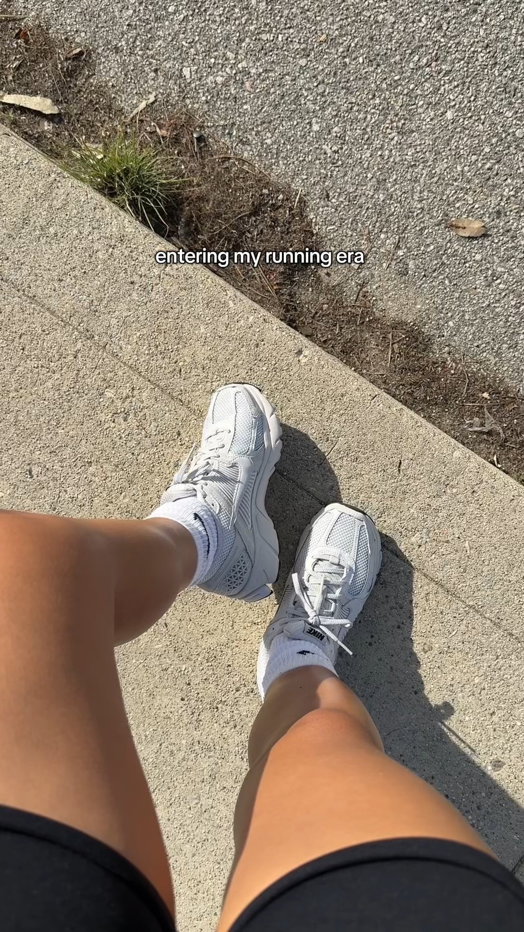 Cute women running shoes. I tested them out today and when I tell you these are the most comfortable running sneakers I’ve ever owned! I sized .5 up for extra room. Highly recommend.  🤍

👟: Nike Zoom Vomero 5



#LTKActive #LTKfitnessgoals #LTKWorkwear