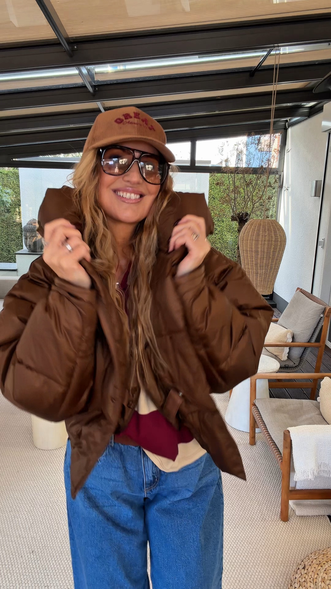 Vier neue Looks von bonprix – vier komplett unterschiedliche Vibes. Von cozy bis elegant, von alltagstauglich bis ready for a night out. Jedes Outfit ein eigener Moment, ein eigener Stil. 🫶🏻

#bonprix

#LTKkleider #LTKeurope #LTKdeutschland