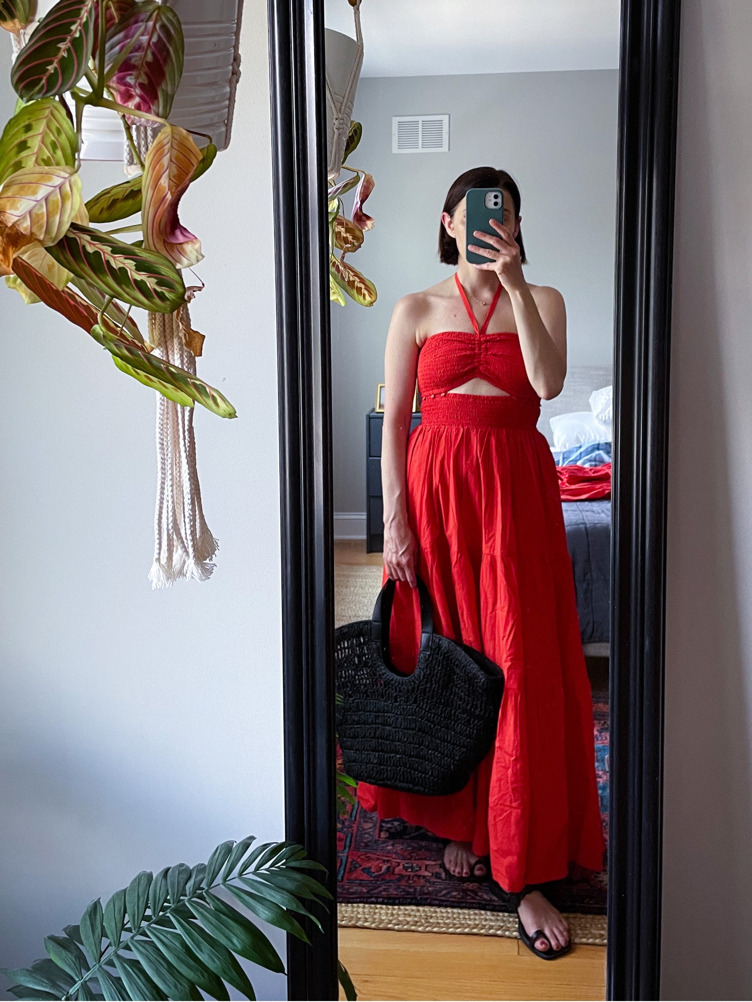 Vacation planning! Soooo far outside my comfort zone in every possible way! And I love it. 

• Madewell Poplin Modular Halter Midi Dress (xs)
• BCBGeneration braided sandals
• Cos bag 

#LTKstyletip #LTKSeasonal #LTKtravel