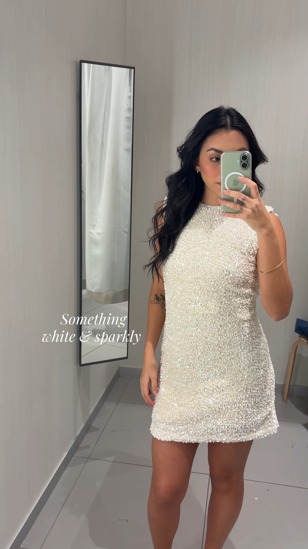 5 Party looks for this season✨ Comment SHOP to send you the link 🔗 to get them 


#LTKfestive #LTKdresses