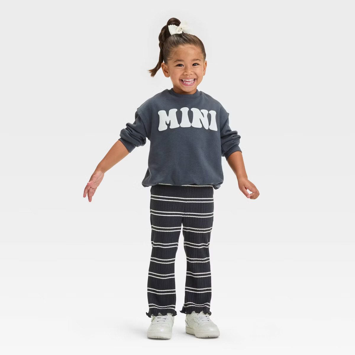 Grayson Mini Toddler Girls' Flower French Terry Crewneck Sweatshirt - Gray | Target