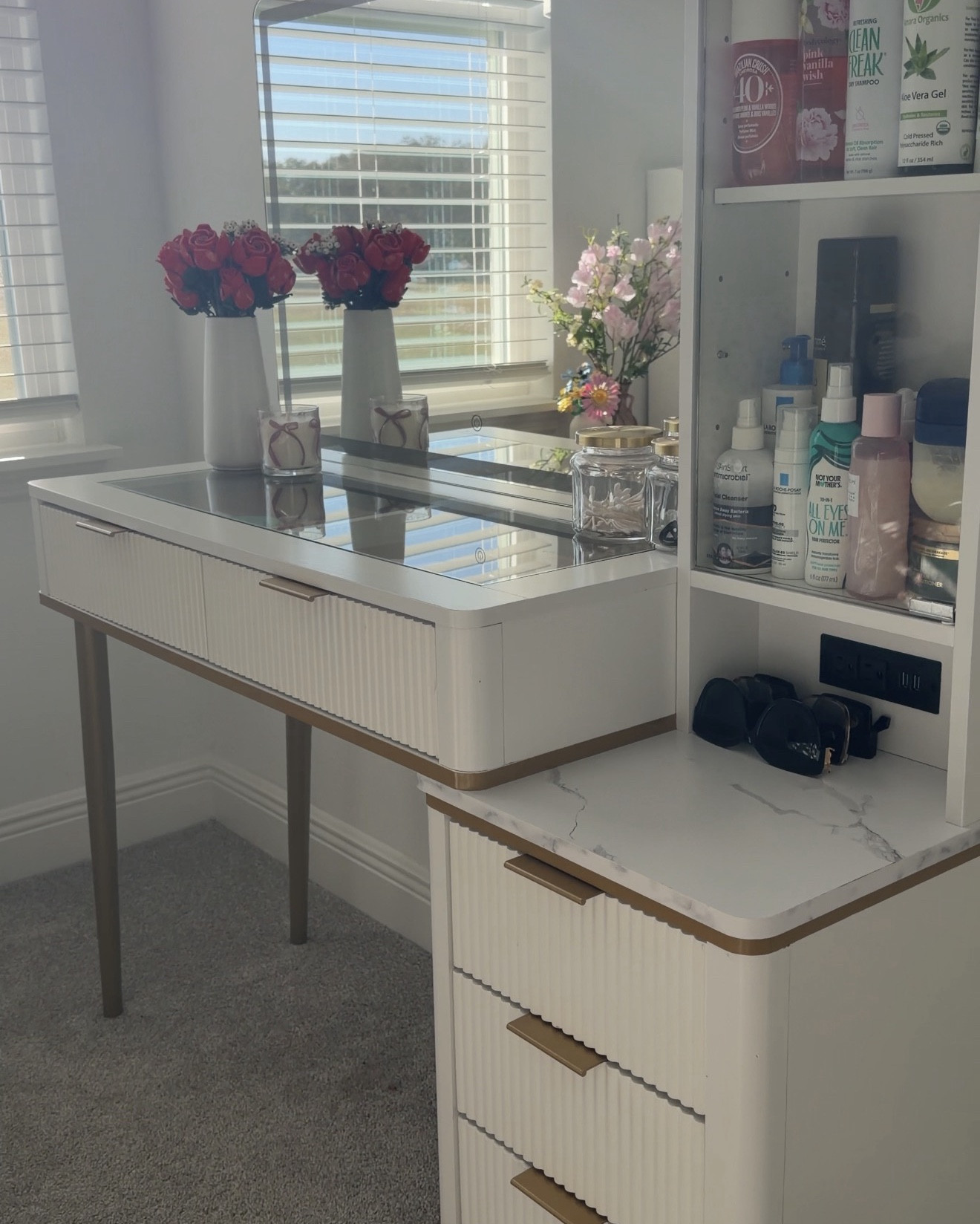 My teenage daughter’s vanity setup is officially better than mine. Linking all her favorites because I’m clearly influenced. ✨

#LTKselfcare #LTKHome #LTKmomlife